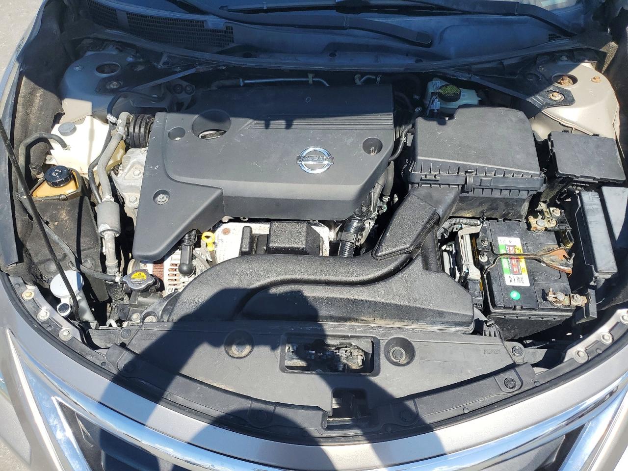 2015 Nissan Altima 2.5 S Silver vin: 1N4AL3AP6FC412316