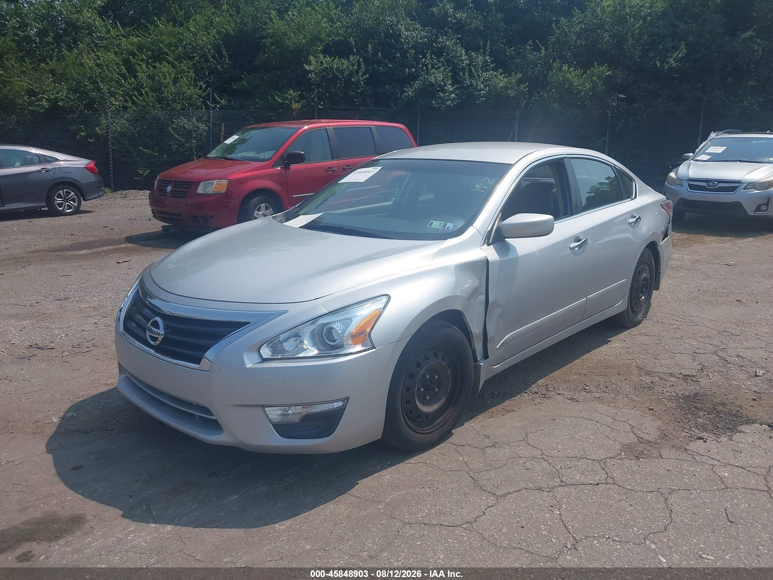 2015 Nissan Altima 2.5 S Silver vin: 1N4AL3AP6FC412882