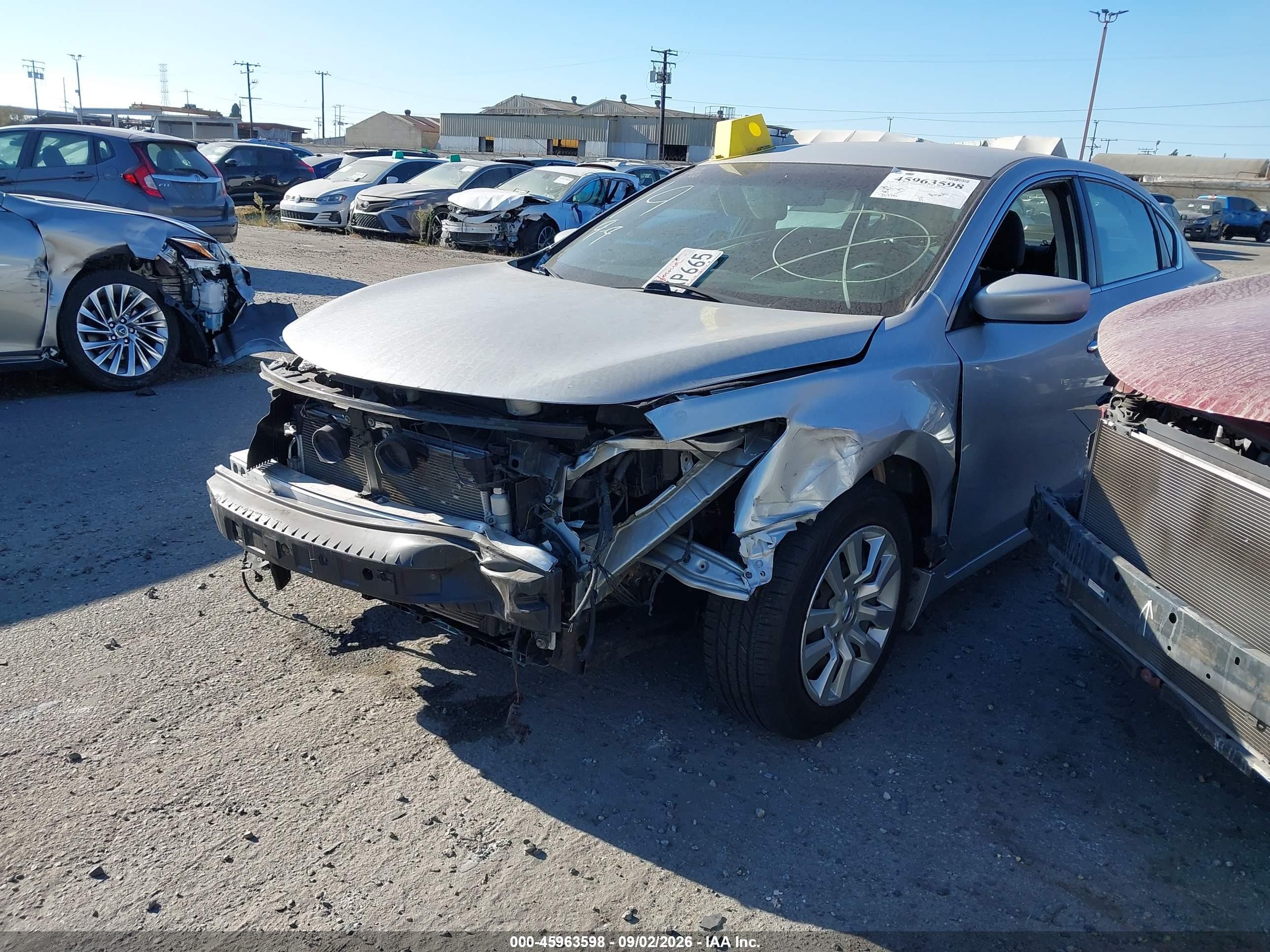 2015 Nissan Altima 2.5 S Silver vin: 1N4AL3AP6FC417810