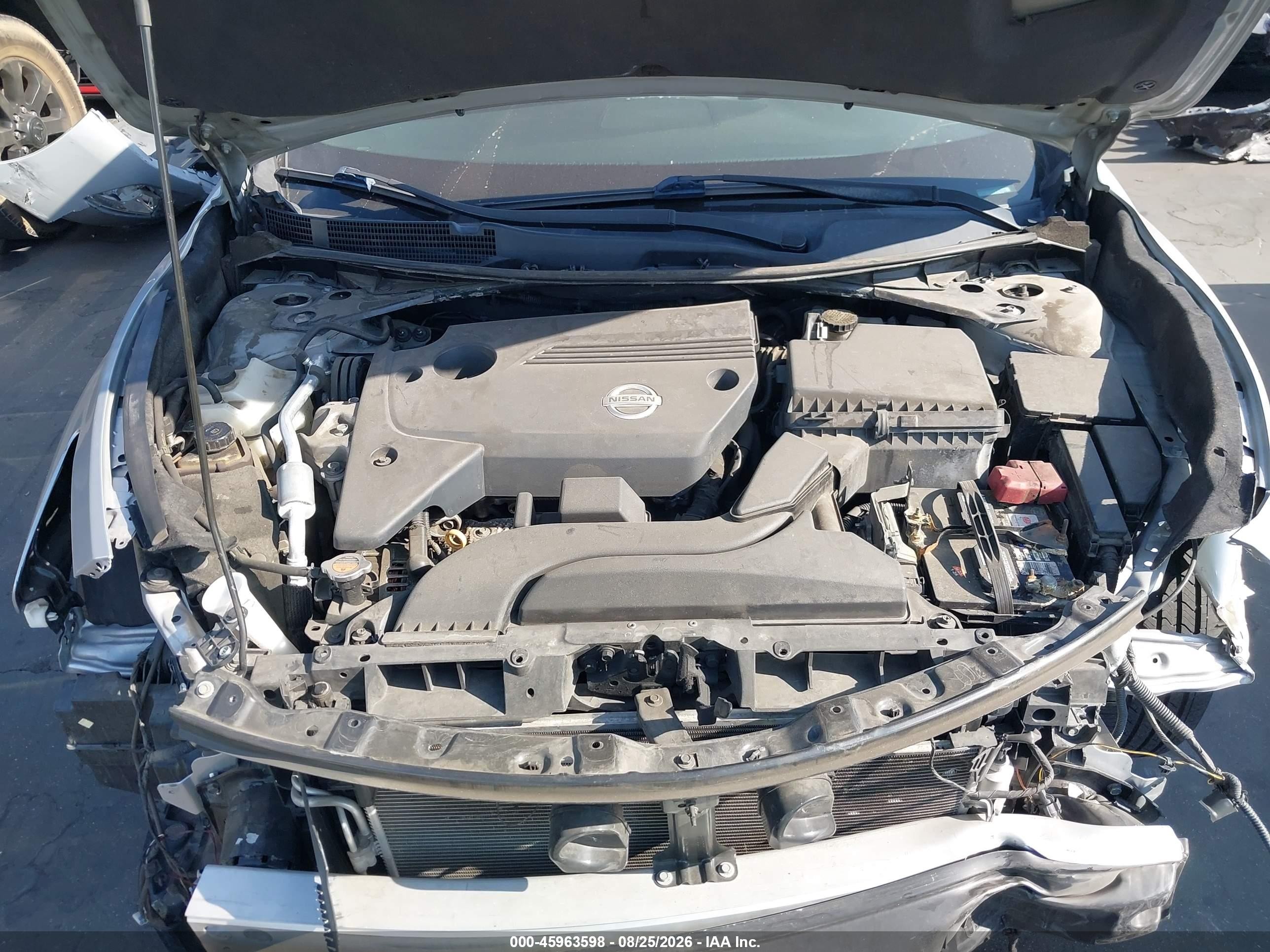 2015 Nissan Altima 2.5 S Silver vin: 1N4AL3AP6FC417810