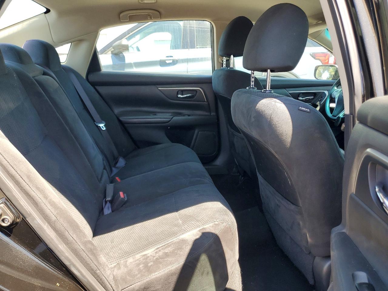 2015 Nissan Altima 2.5 S Черный vin: 1N4AL3AP6FC420836