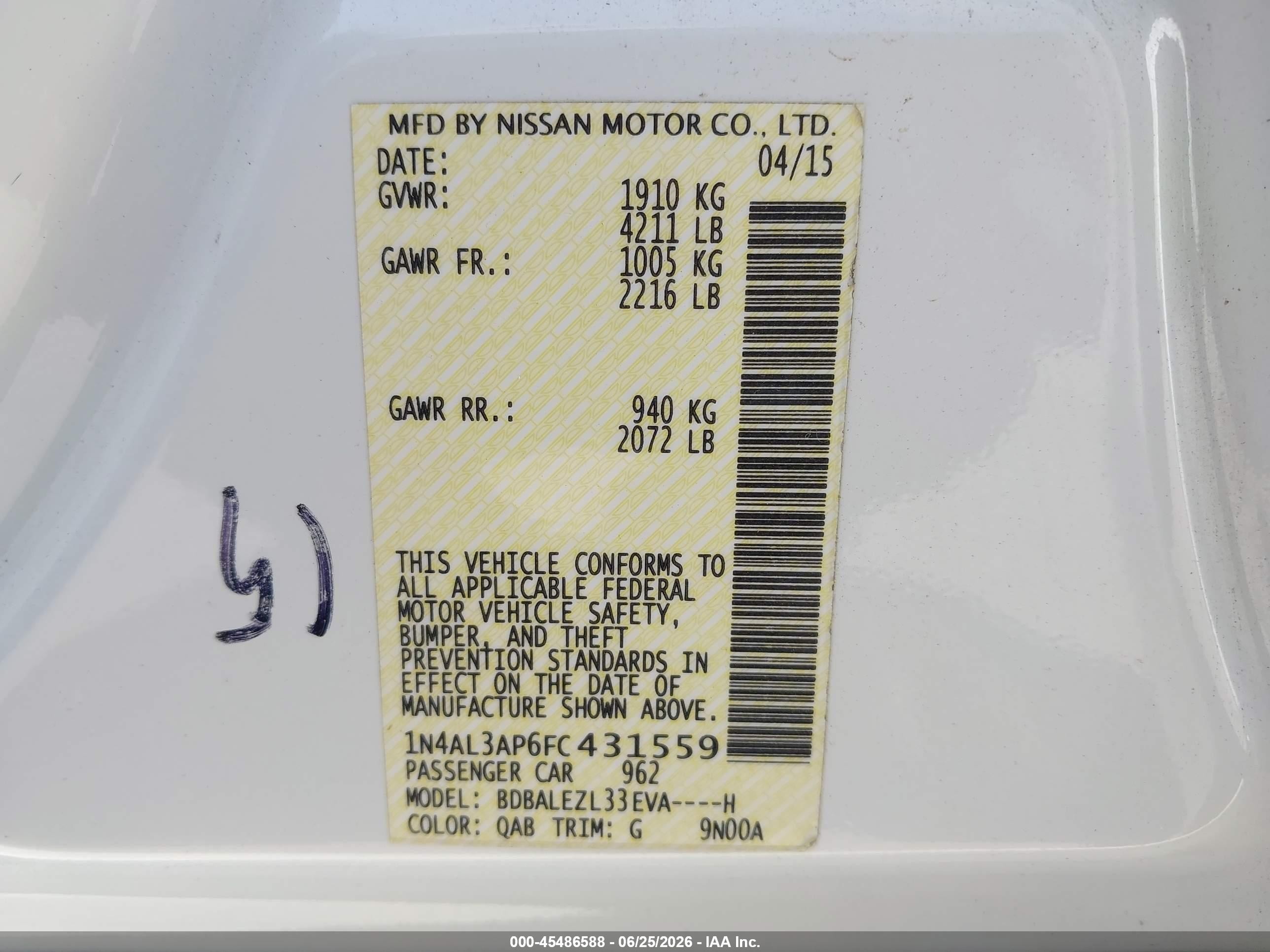 2015 Nissan Altima 2.5 S White vin: 1N4AL3AP6FC431559