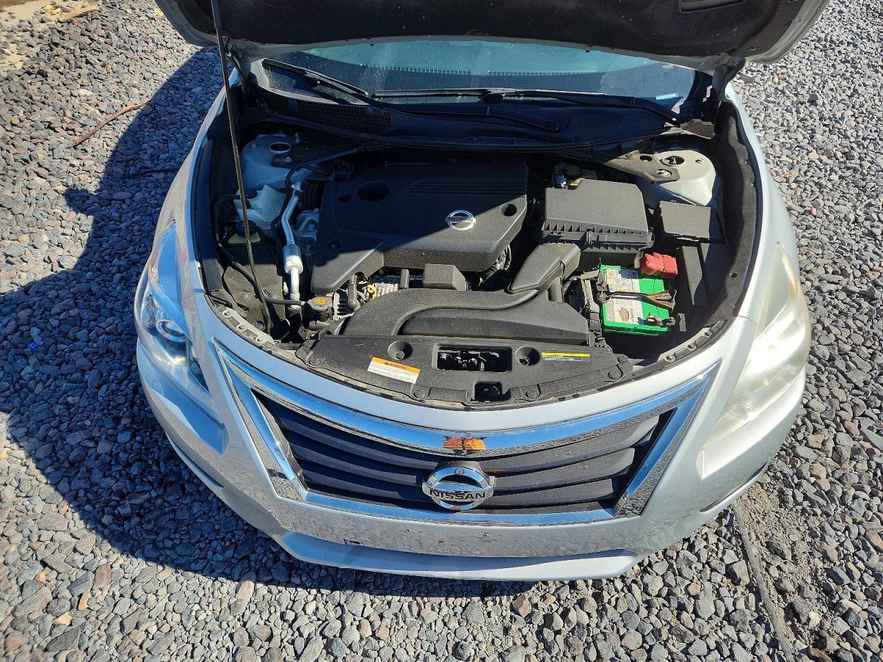 2015 Nissan Altima 2.5 S Silver vin: 1N4AL3AP6FC444554
