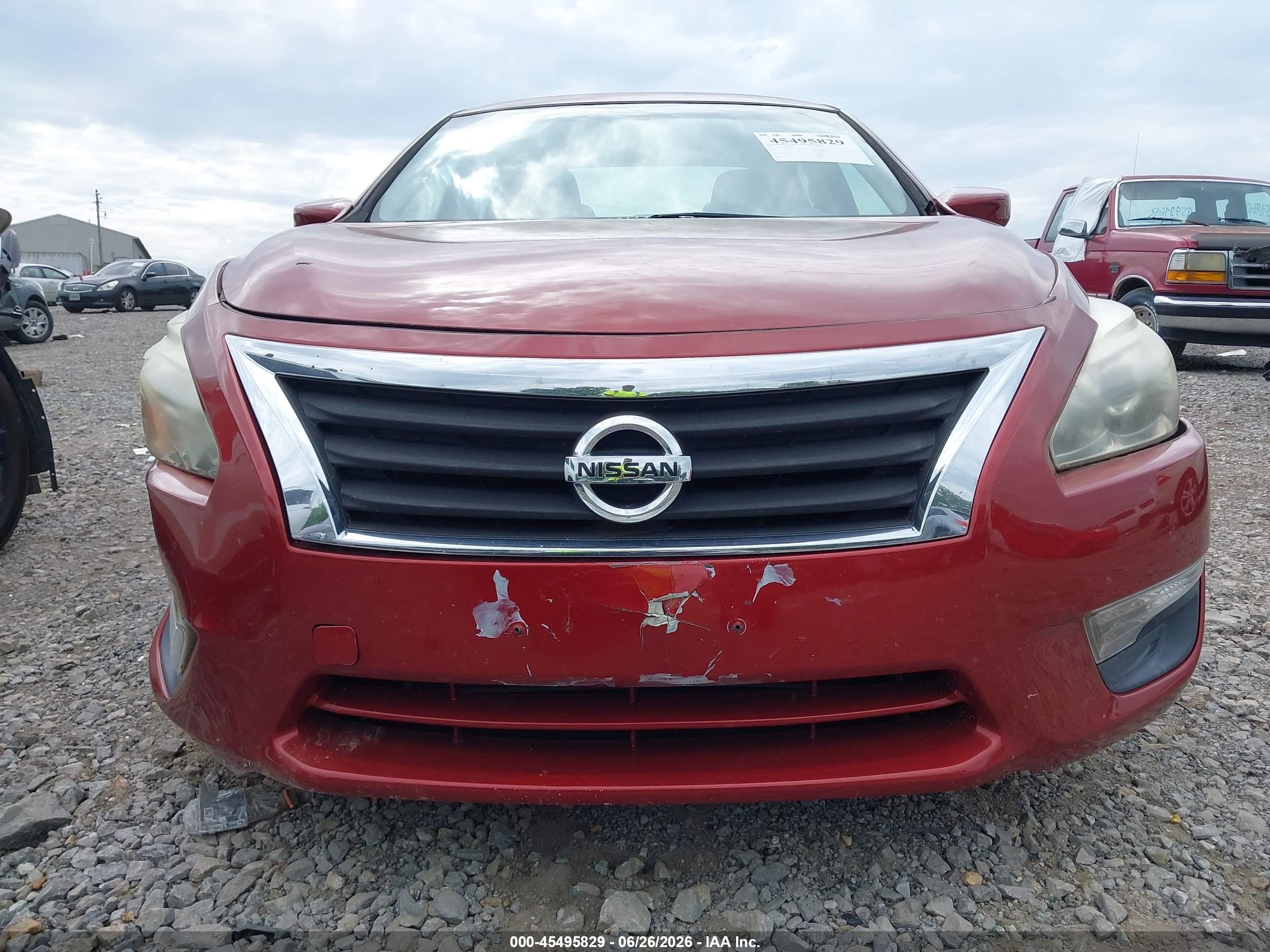 2015 Nissan Altima 2.5 S Red vin: 1N4AL3AP6FC461712