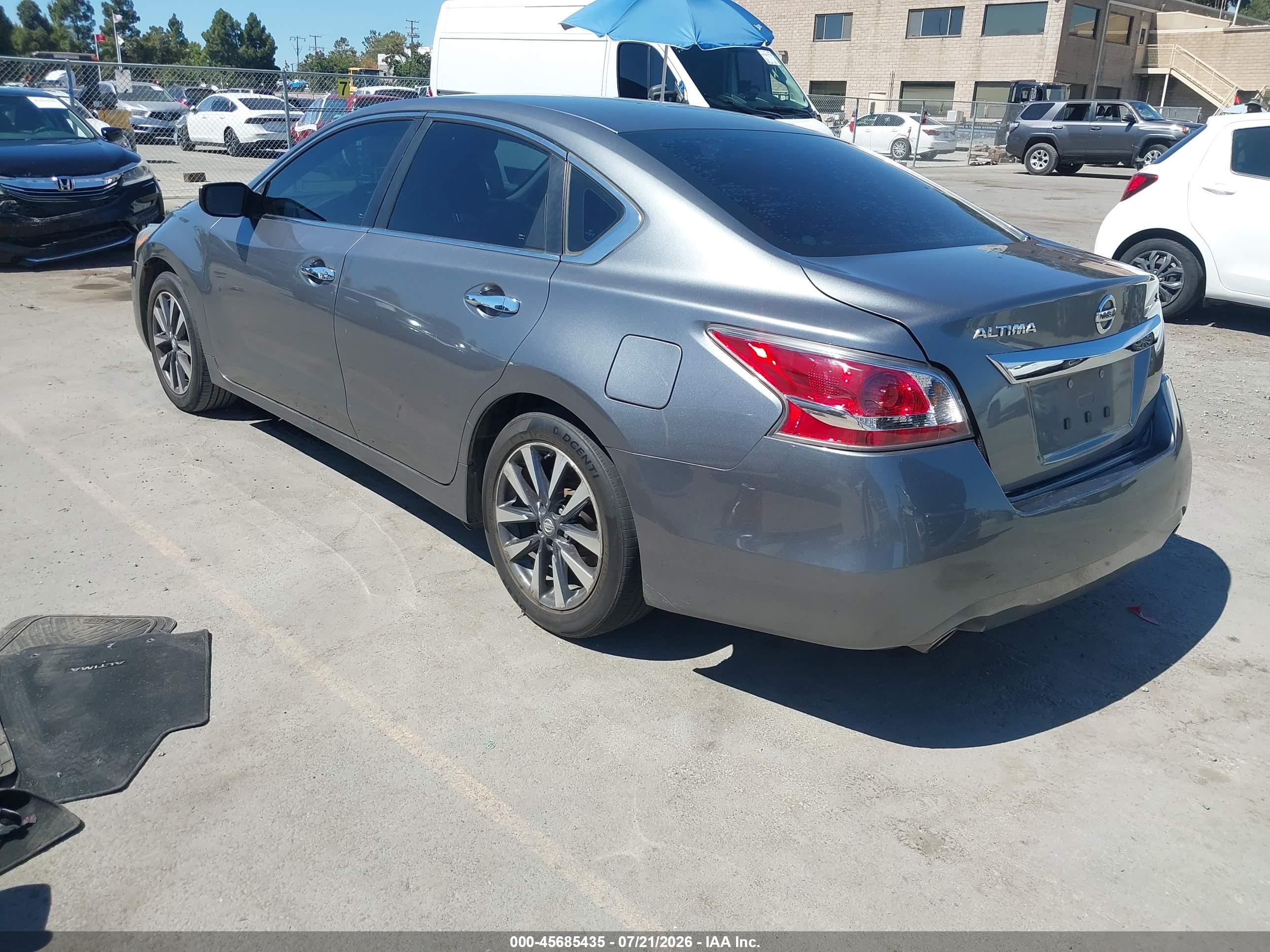 2015 Nissan Altima 2.5 S Gray vin: 1N4AL3AP6FC498128