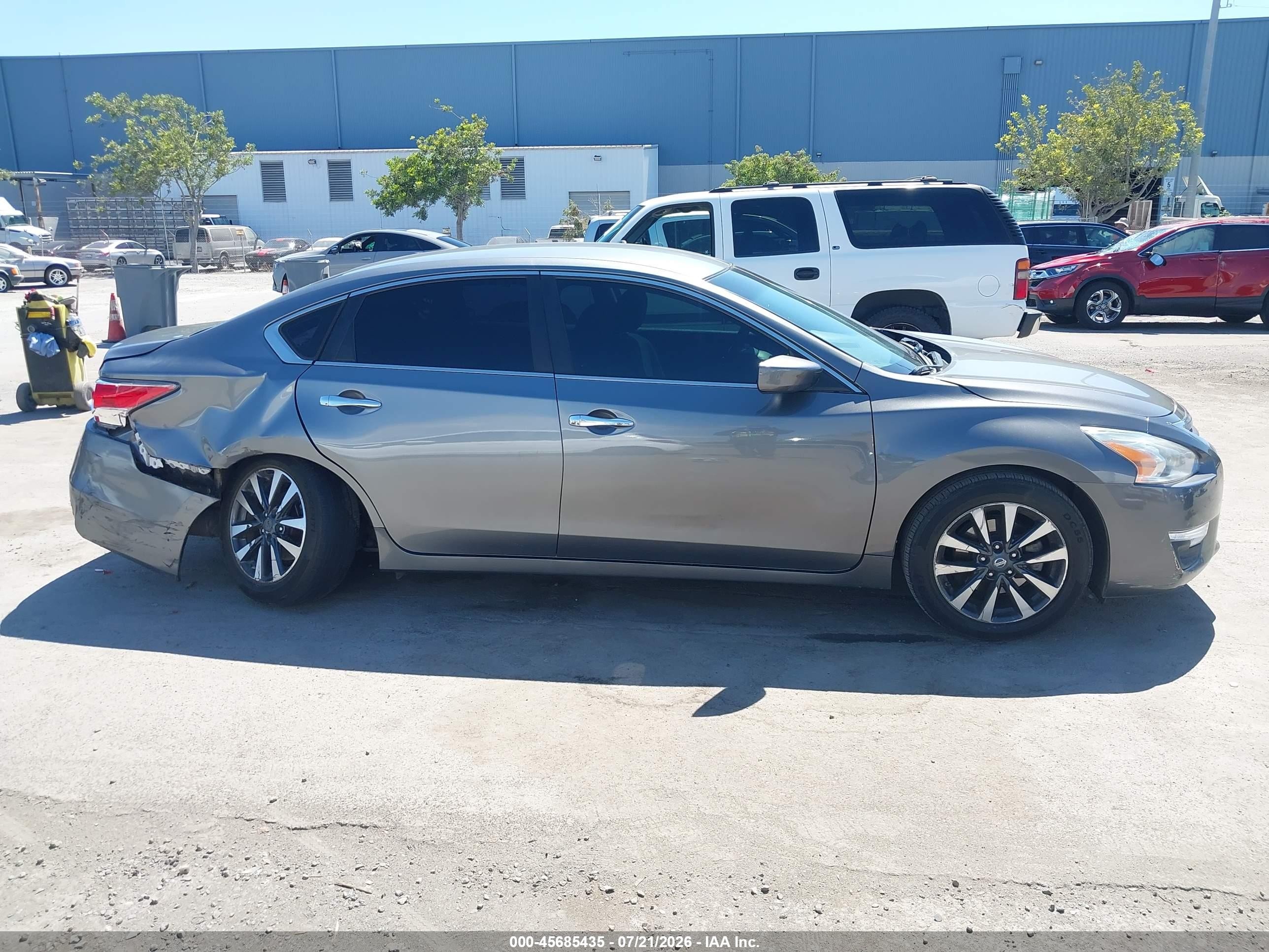 2015 Nissan Altima 2.5 S Gray vin: 1N4AL3AP6FC498128