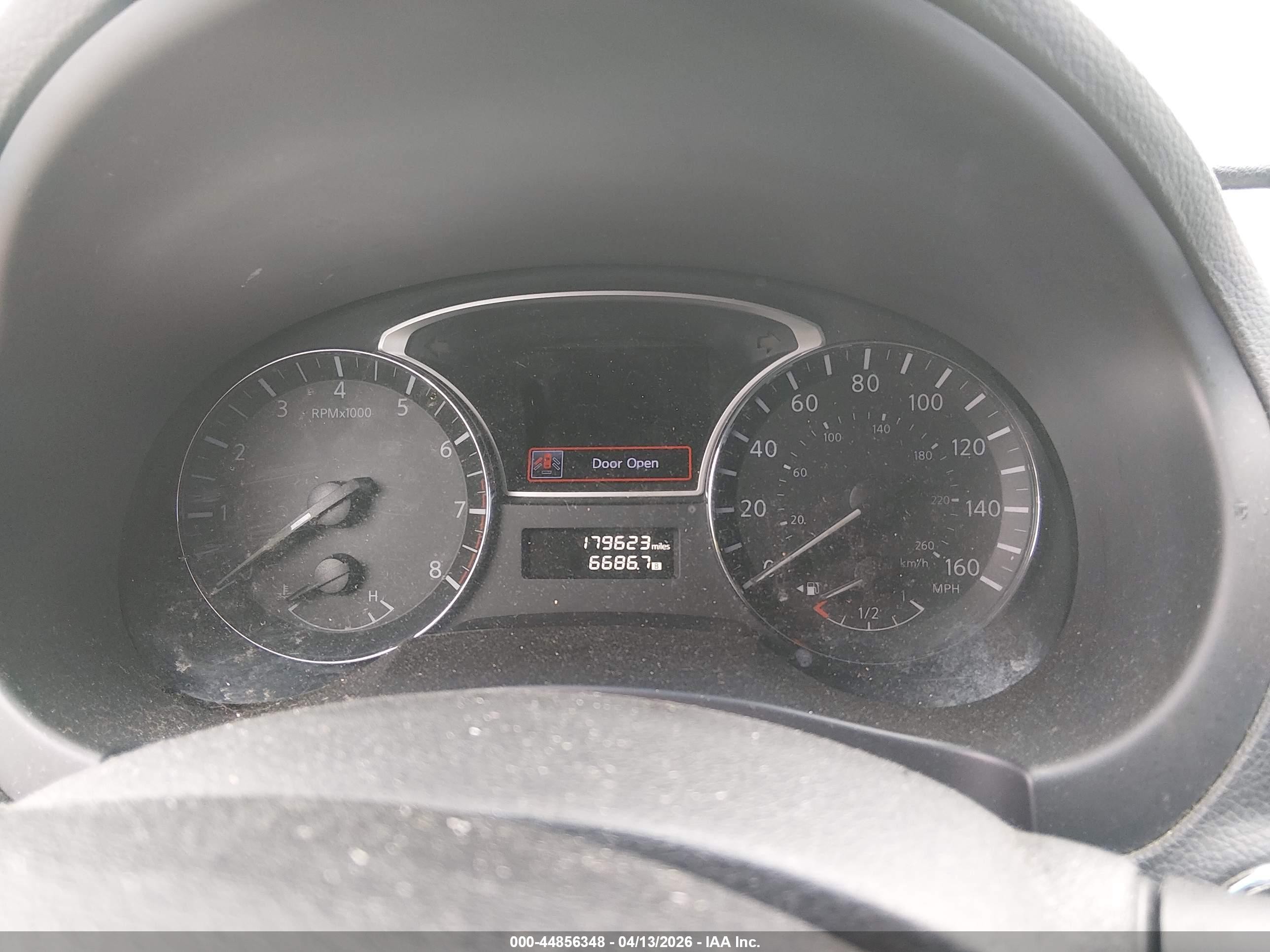 2015 Nissan Altima 2.5 S Silver vin: 1N4AL3AP6FC569568