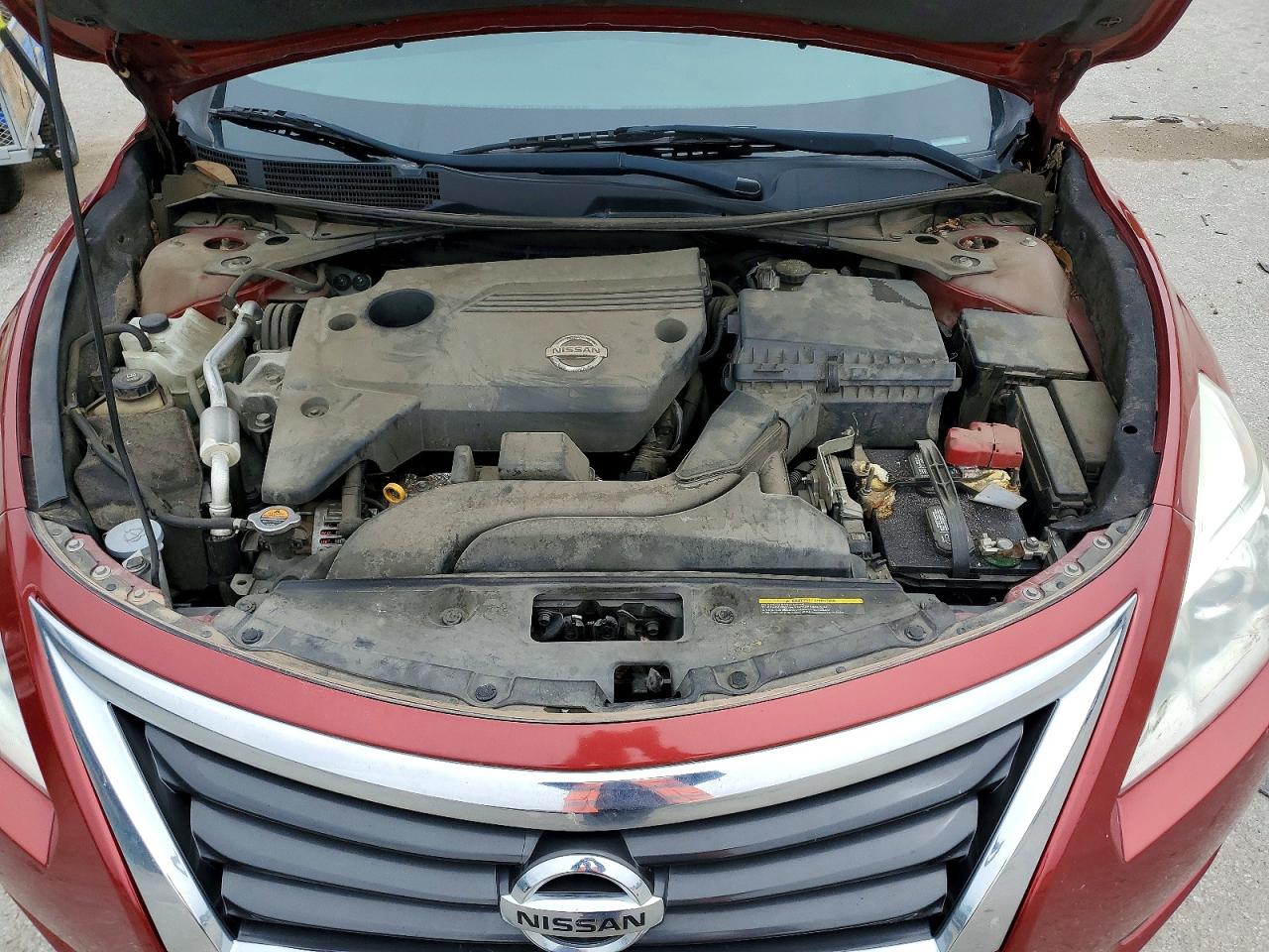 2015 Nissan Altima 2.5 S Maroon vin: 1N4AL3AP6FC570722