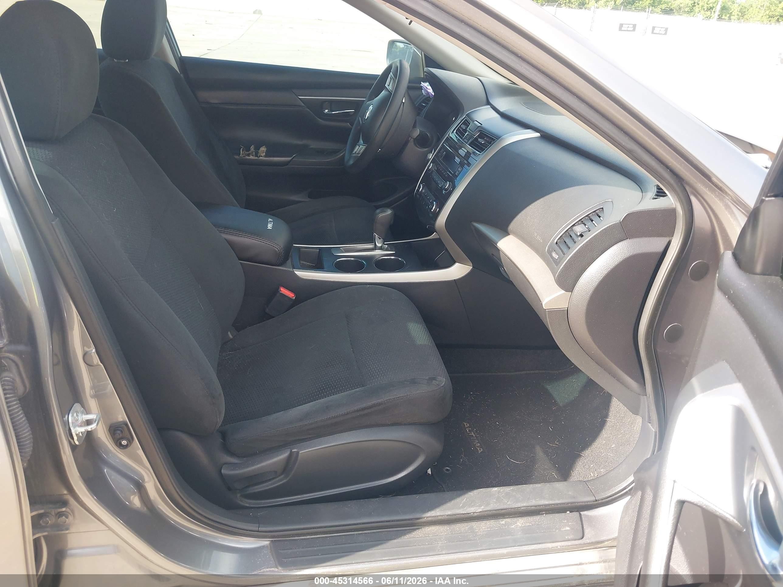 2015 Nissan Altima 2.5 S Gray vin: 1N4AL3AP6FC578920