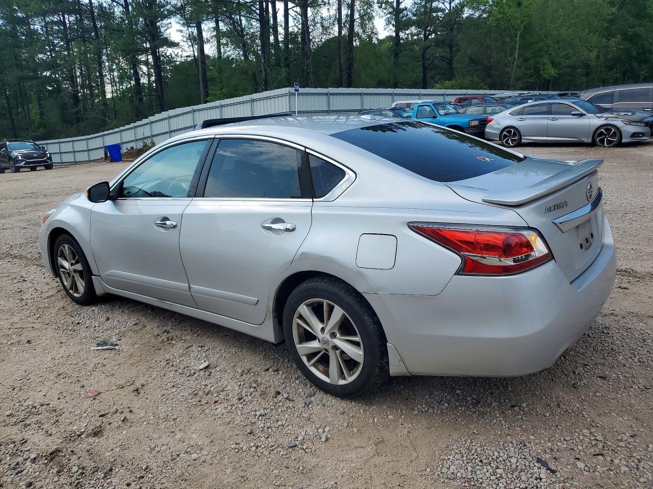 2015 Nissan Altima 2.5 Sv Silver vin: 1N4AL3AP6FC589335