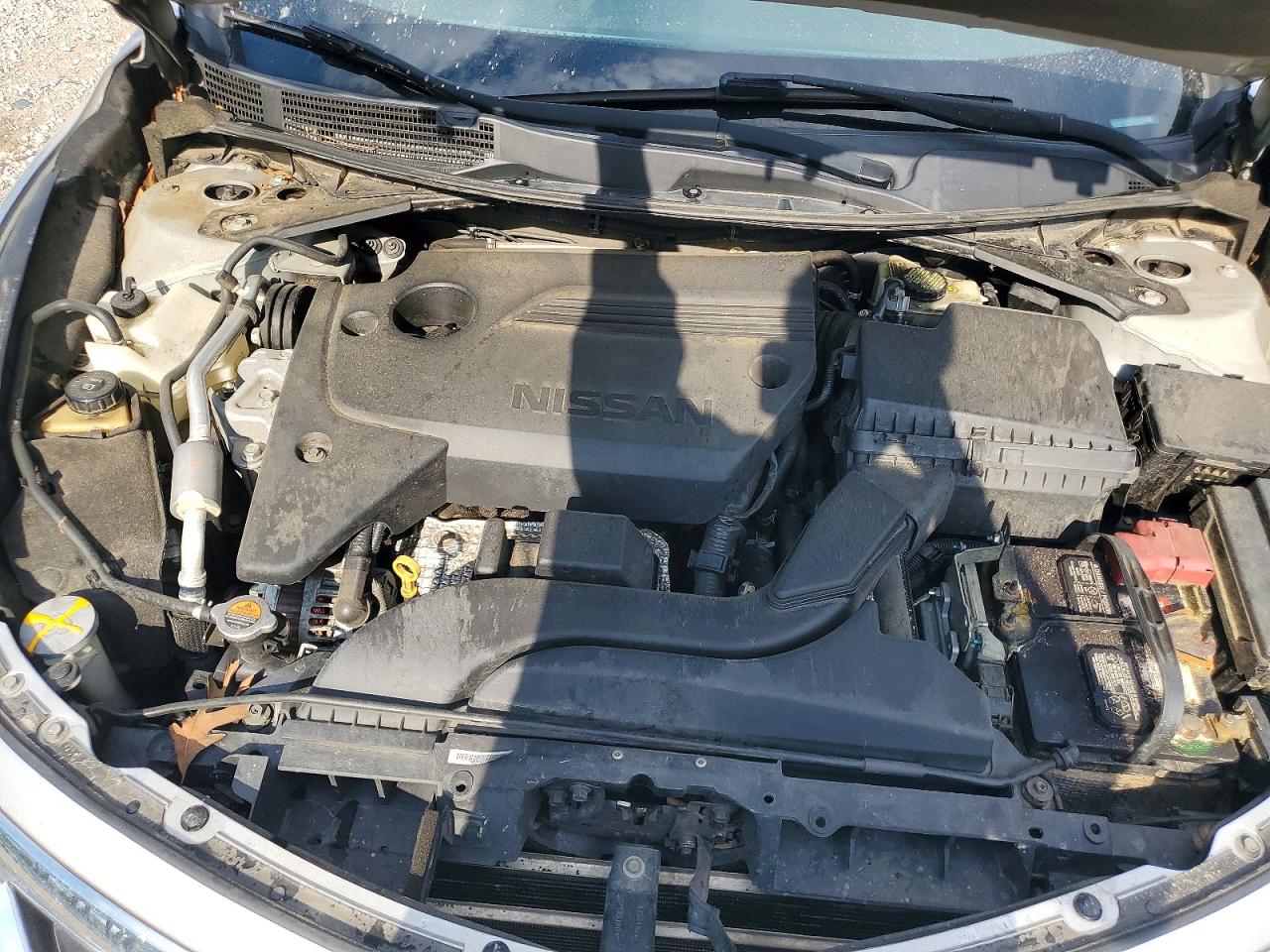 2015 Nissan Altima 2.5 Sv Silver vin: 1N4AL3AP6FC589335