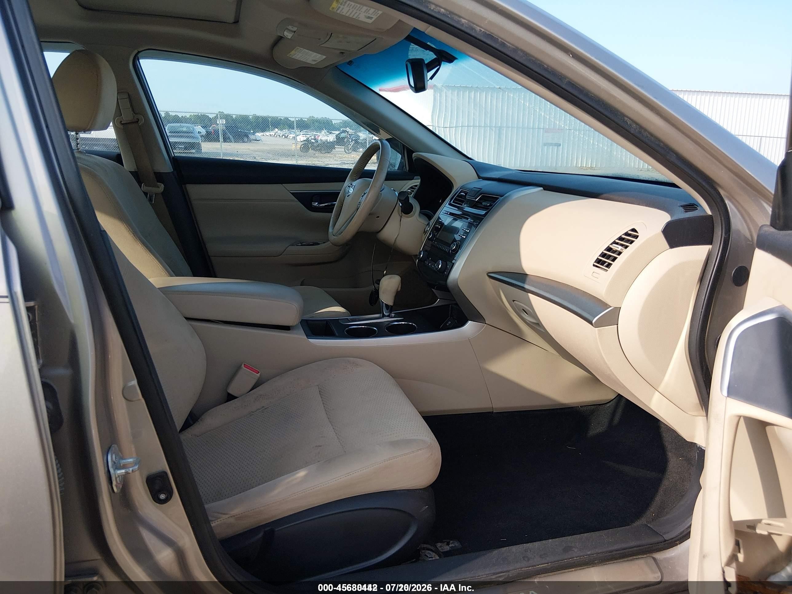 2015 Nissan Altima 2.5 Sv Gold vin: 1N4AL3AP6FC592185