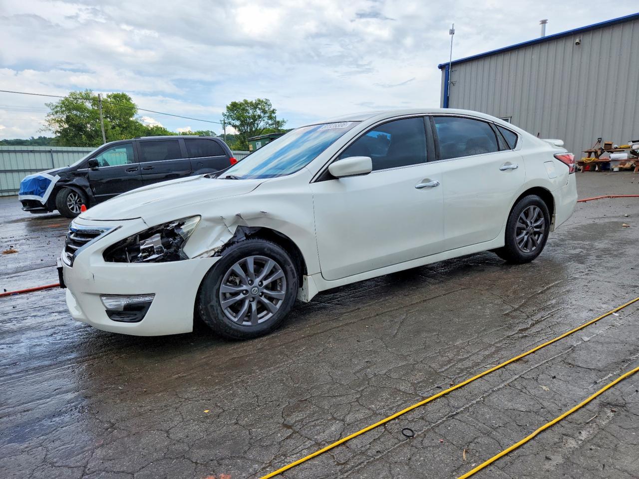 2015 Nissan Altima 2.5 S White vin: 1N4AL3AP6FC595846