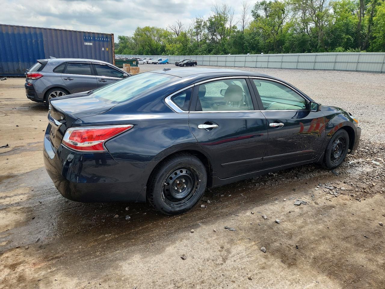 2015 Nissan Altima 2.5 S Black vin: 1N4AL3AP6FN308445