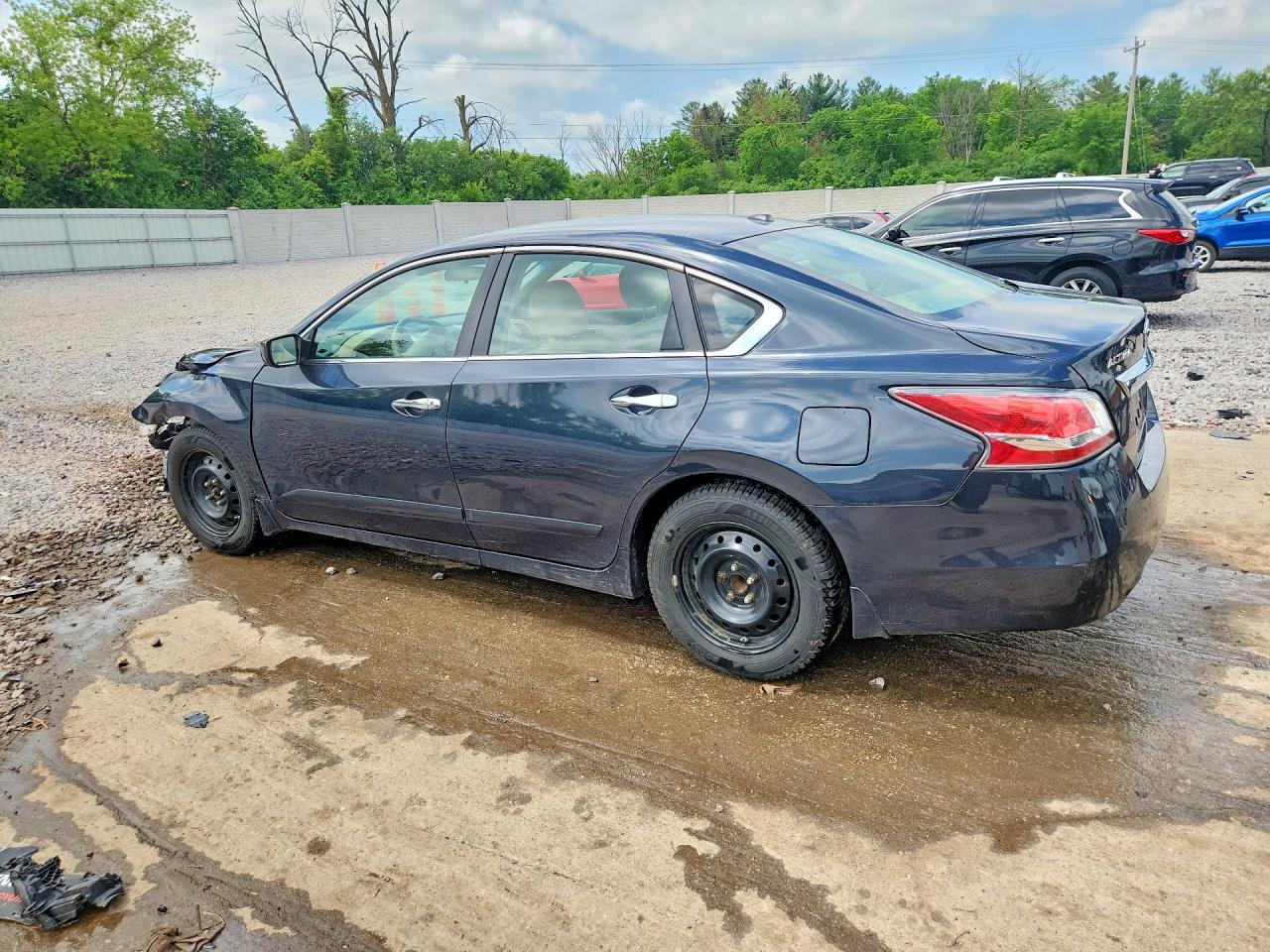 2015 Nissan Altima 2.5 S Black vin: 1N4AL3AP6FN308445