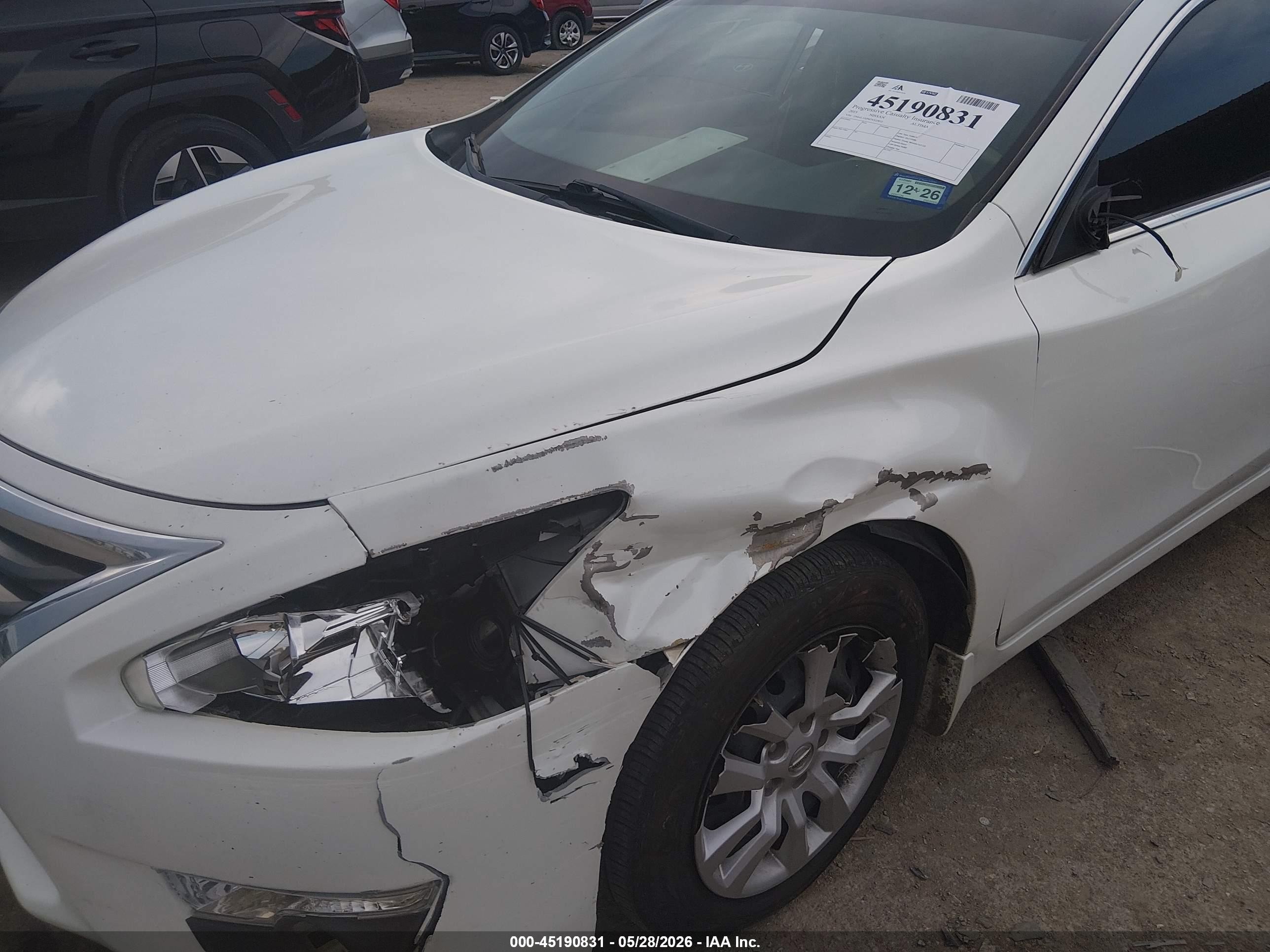 2015 Nissan Altima 2.5 S White vin: 1N4AL3AP6FN322832