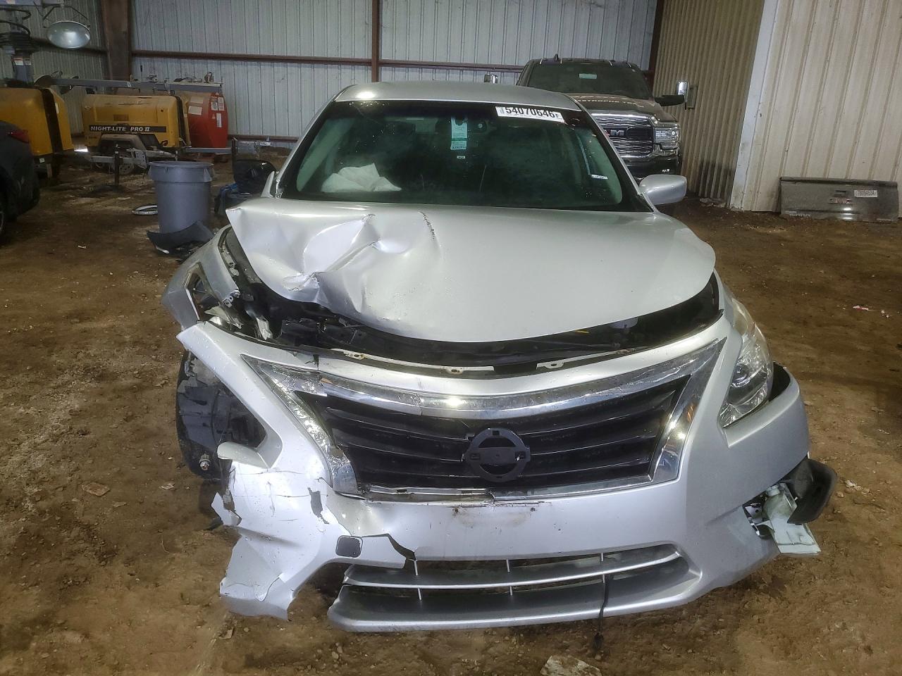 2015 Nissan Altima 2.5 S Silver vin: 1N4AL3AP6FN325701
