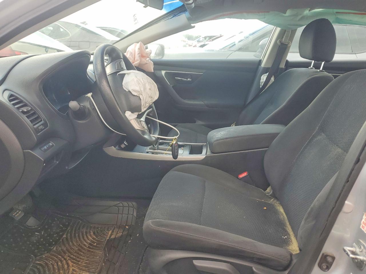 2015 Nissan Altima 2.5 S Silver vin: 1N4AL3AP6FN325701