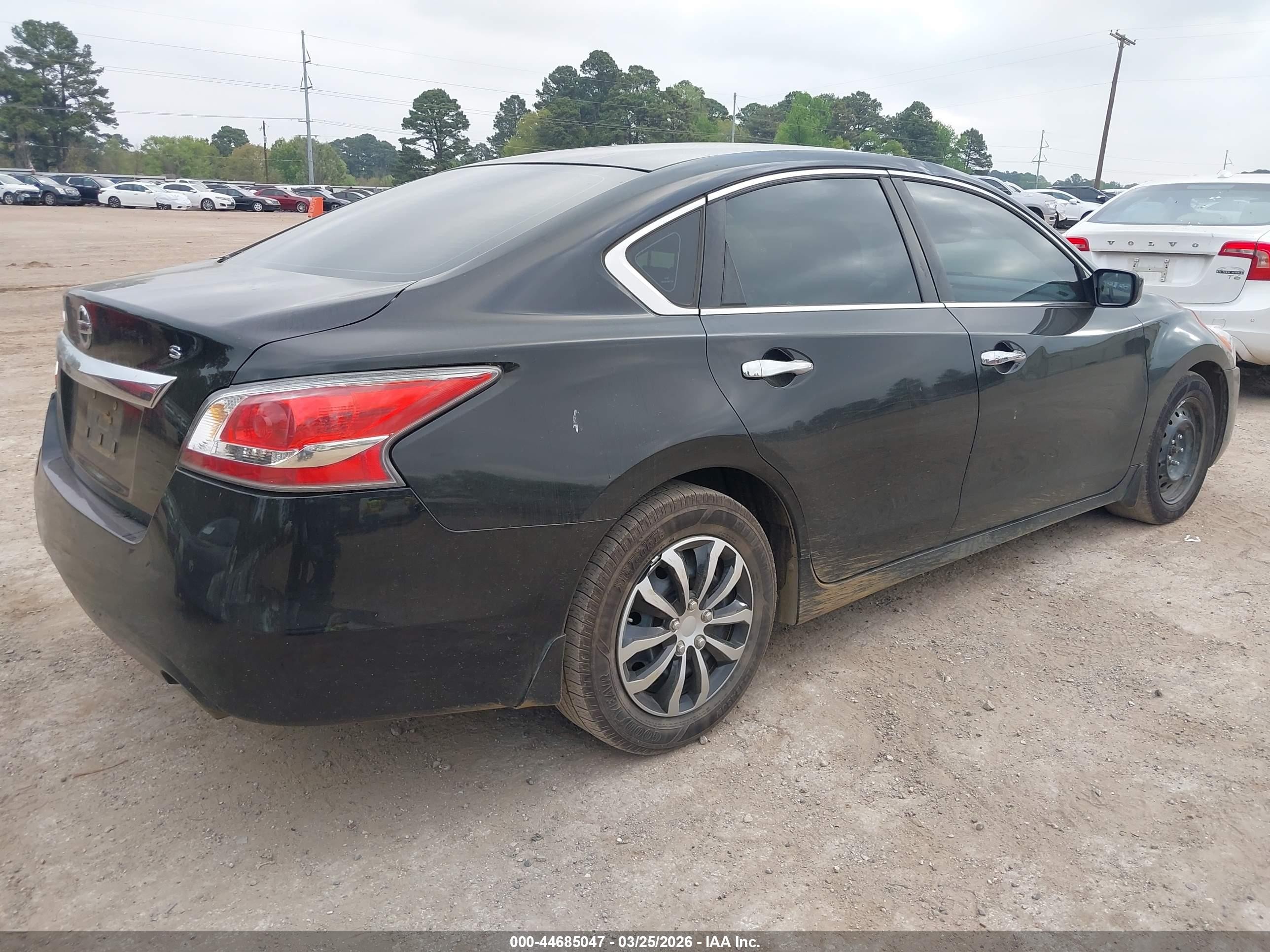 2015 Nissan Altima 2.5 S Black vin: 1N4AL3AP6FN348296