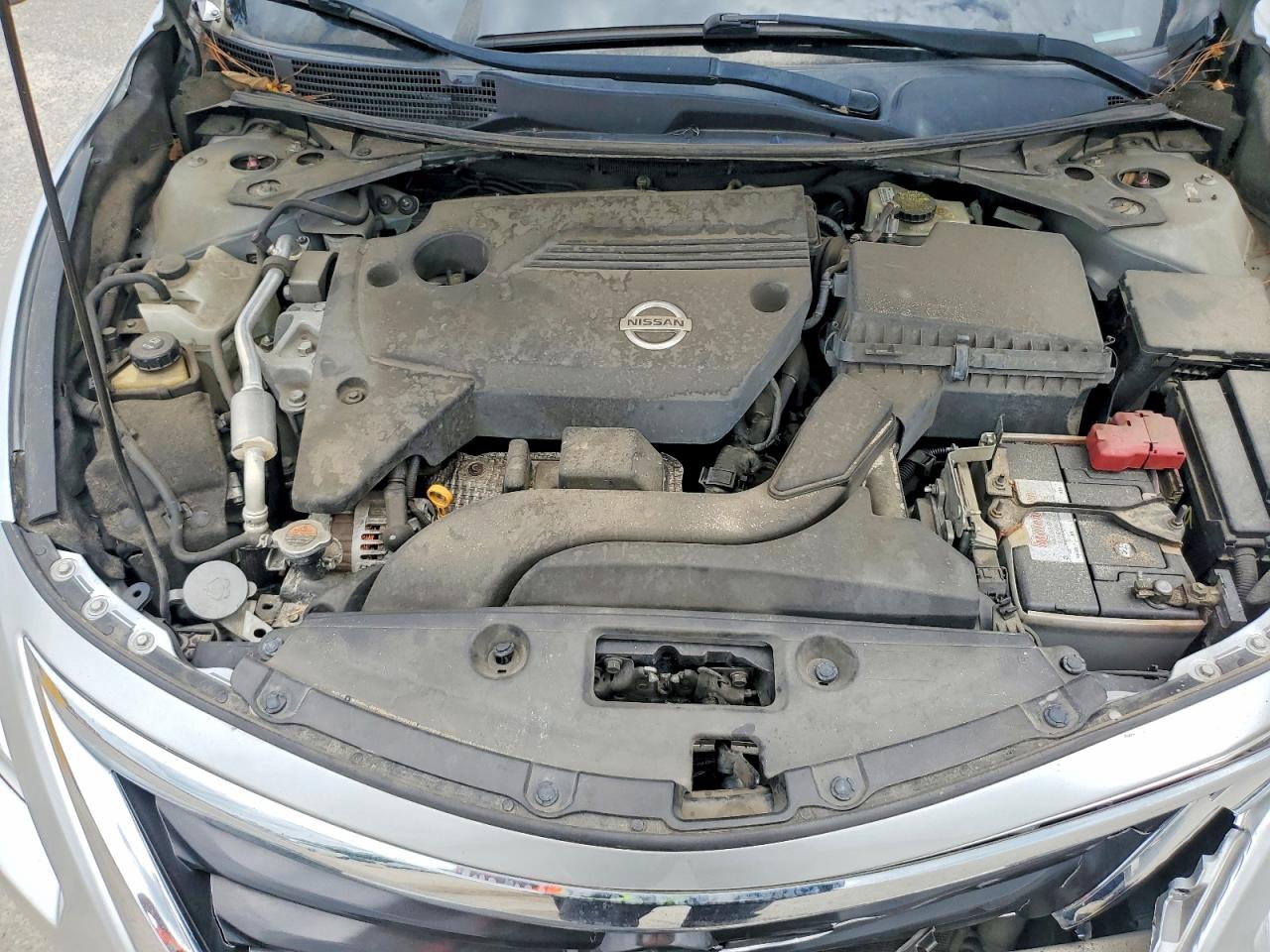 2015 Nissan Altima 2.5 S Серебряный vin: 1N4AL3AP6FN351148