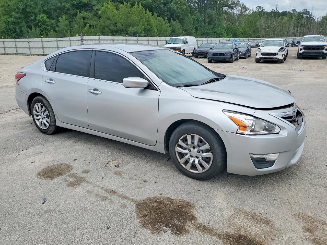 2015 Nissan Altima 2.5 S Серебряный vin: 1N4AL3AP6FN351148
