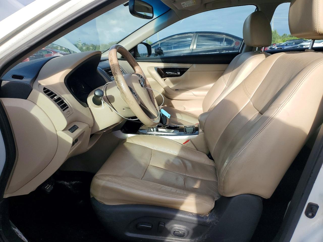 2015 Nissan Altima 2.5 White vin: 1N4AL3AP6FN358889
