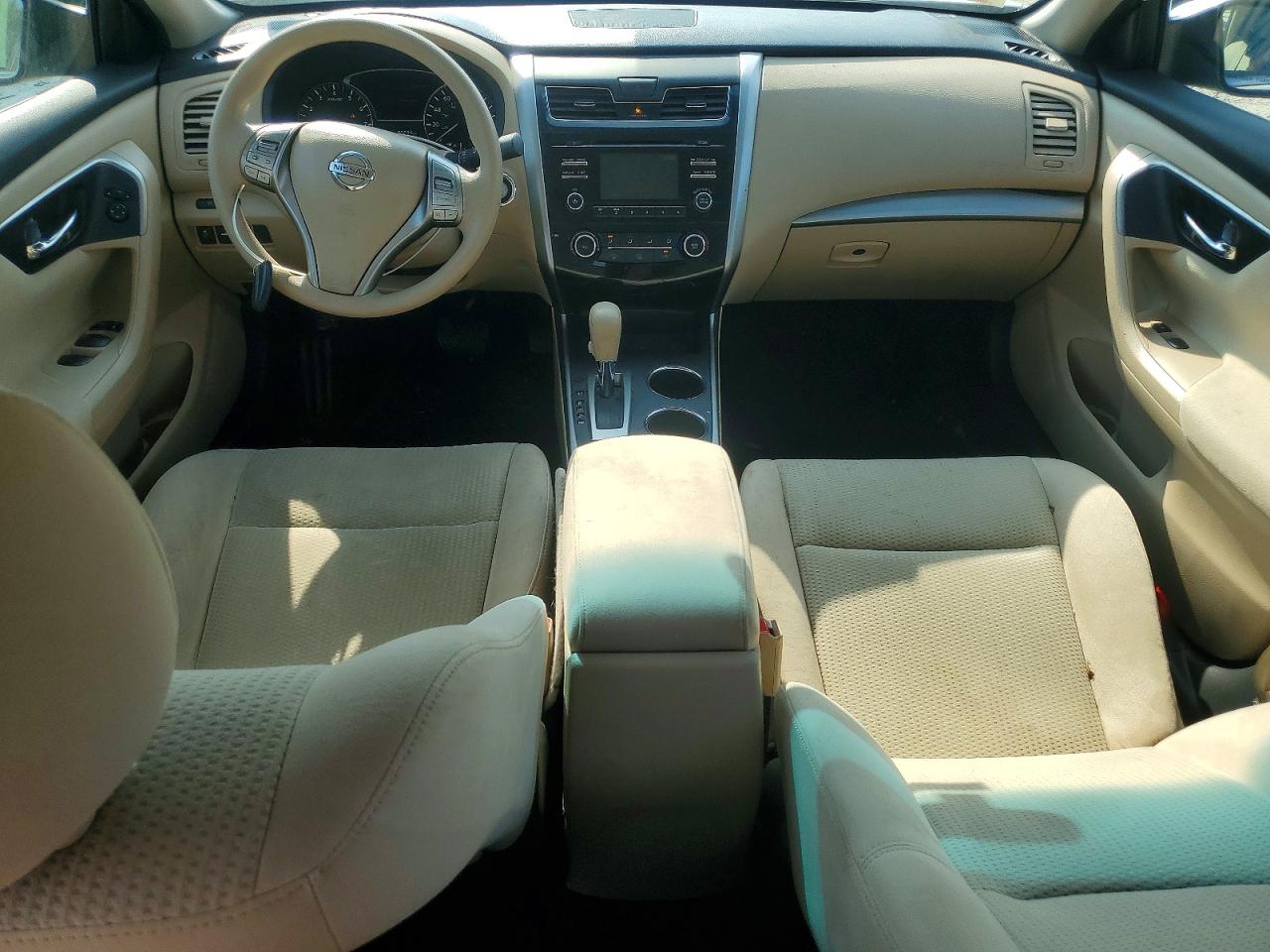 2015 Nissan Altima 2.5 S White vin: 1N4AL3AP6FN368905