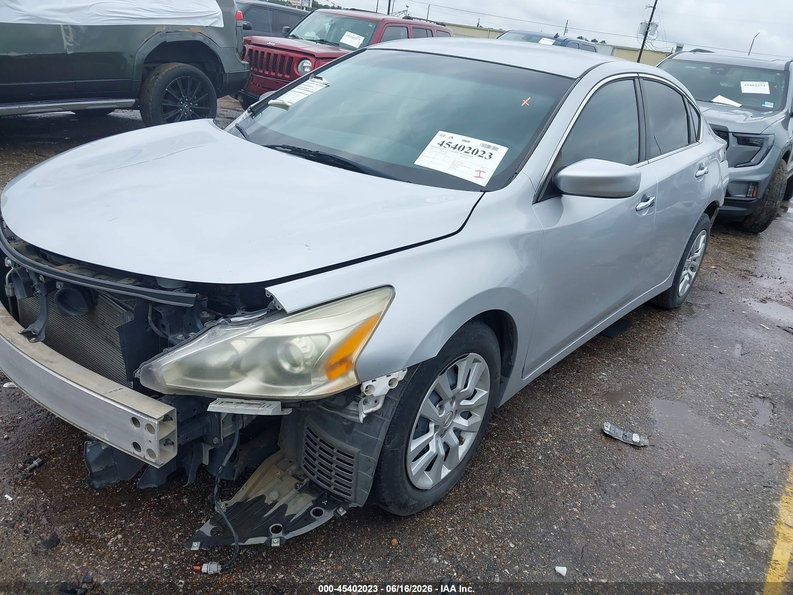 2015 Nissan Altima 2.5/2.5 S/2.5 Sl/2.5 Sv Silver vin: 1N4AL3AP6FN384070