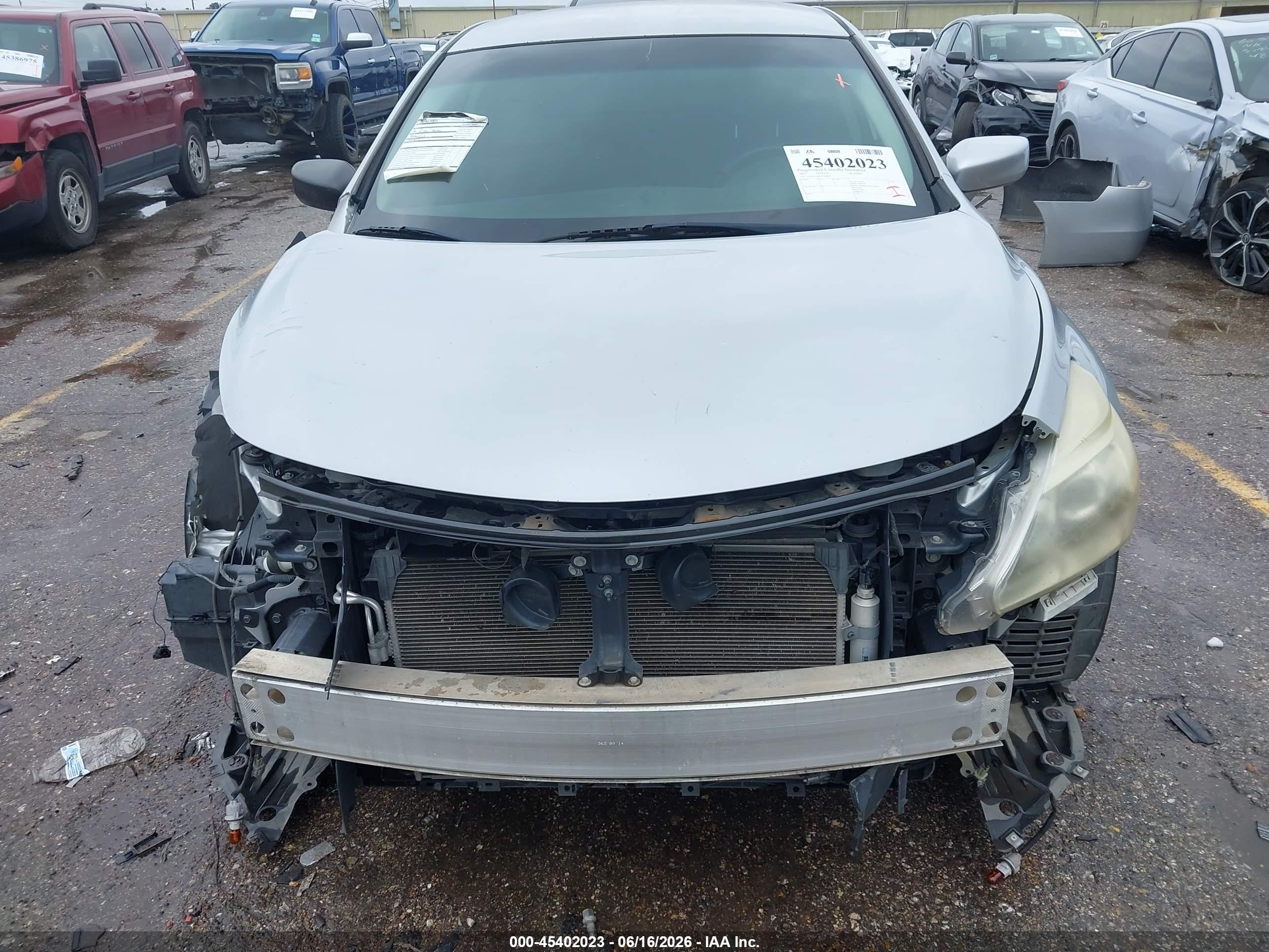2015 Nissan Altima 2.5/2.5 S/2.5 Sl/2.5 Sv Silver vin: 1N4AL3AP6FN384070