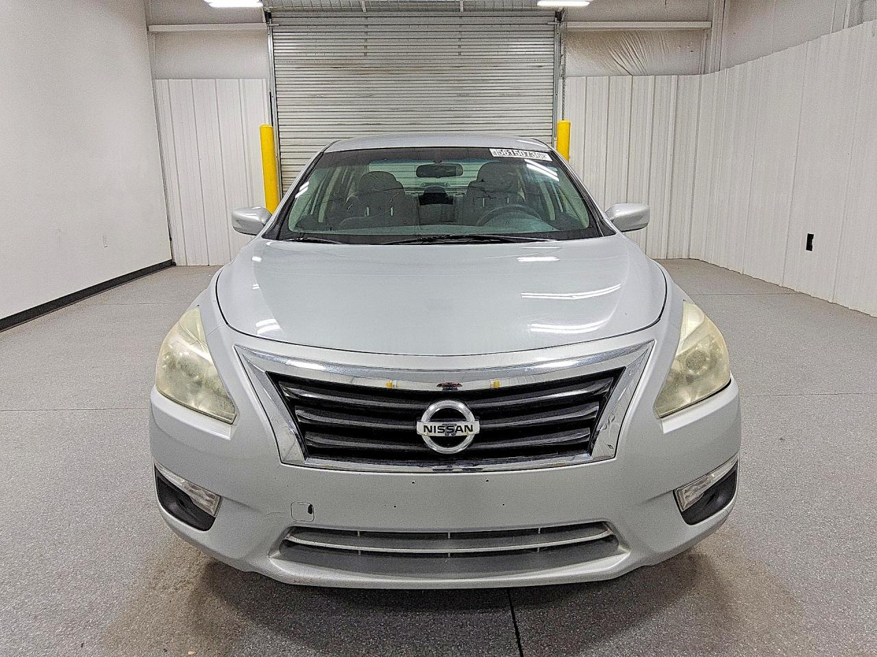 2015 Nissan Altima 2.5 S Silver vin: 1N4AL3AP6FN389687