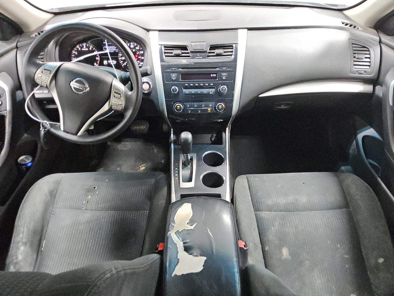 2015 Nissan Altima 2.5 S Silver vin: 1N4AL3AP6FN389687 Damage: Left Front Seat, Worn, Replacement Required