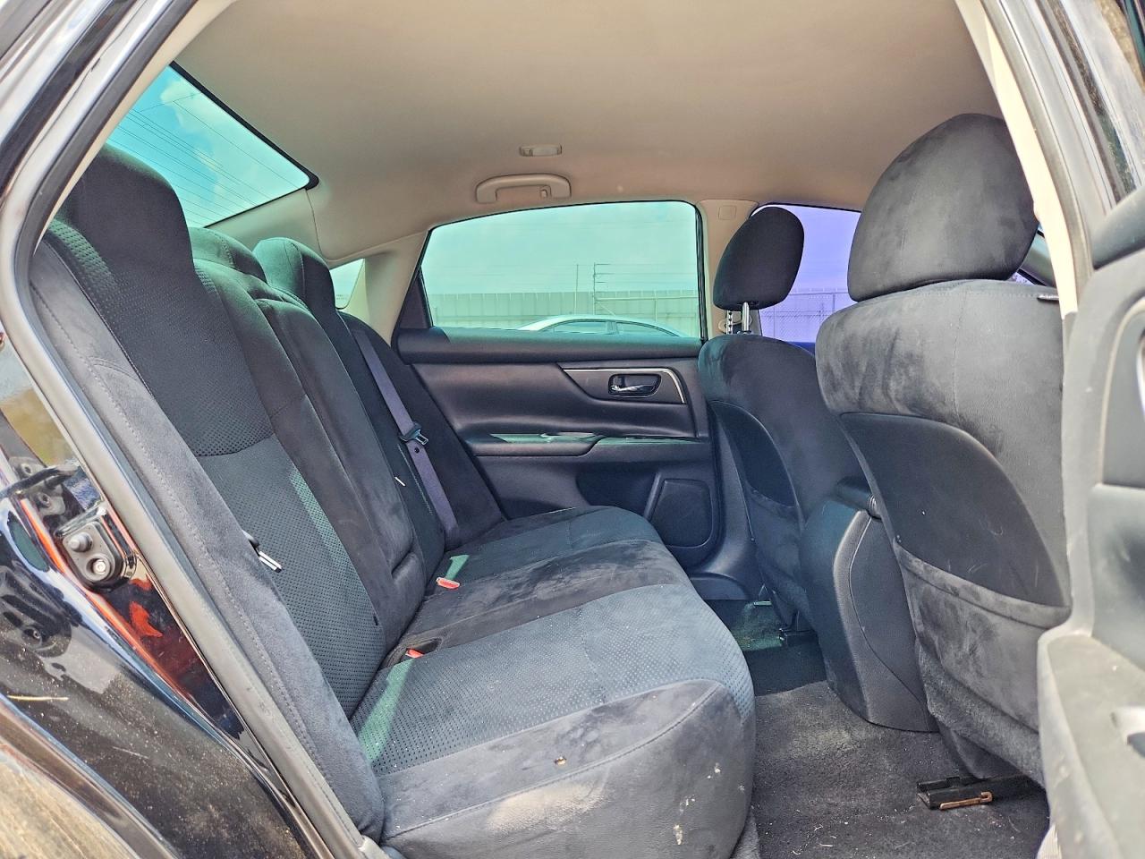 2015 Nissan Altima 2.5 S Черный vin: 1N4AL3AP6FN389916