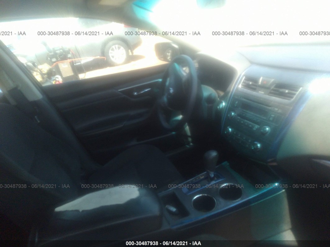 2015 Nissan Altima 2.5 S Черный vin: 1N4AL3AP6FN392105