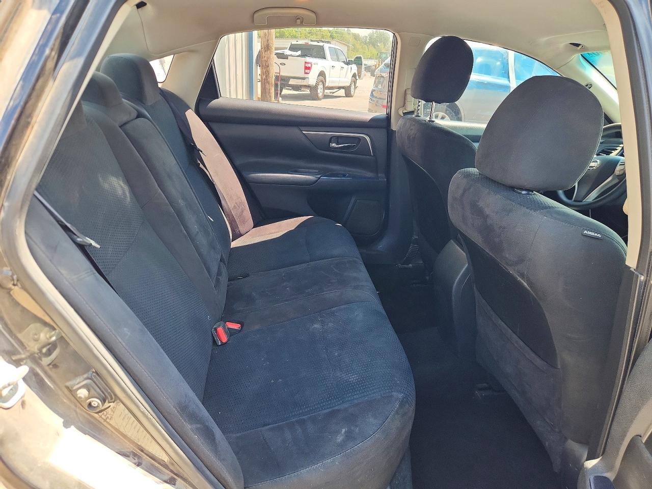 2015 Nissan Altima 2.5 S Black vin: 1N4AL3AP6FN392105