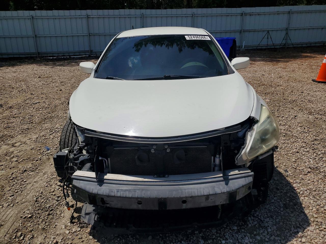 2015 Nissan Altima 2.5 S White vin: 1N4AL3AP6FN393528