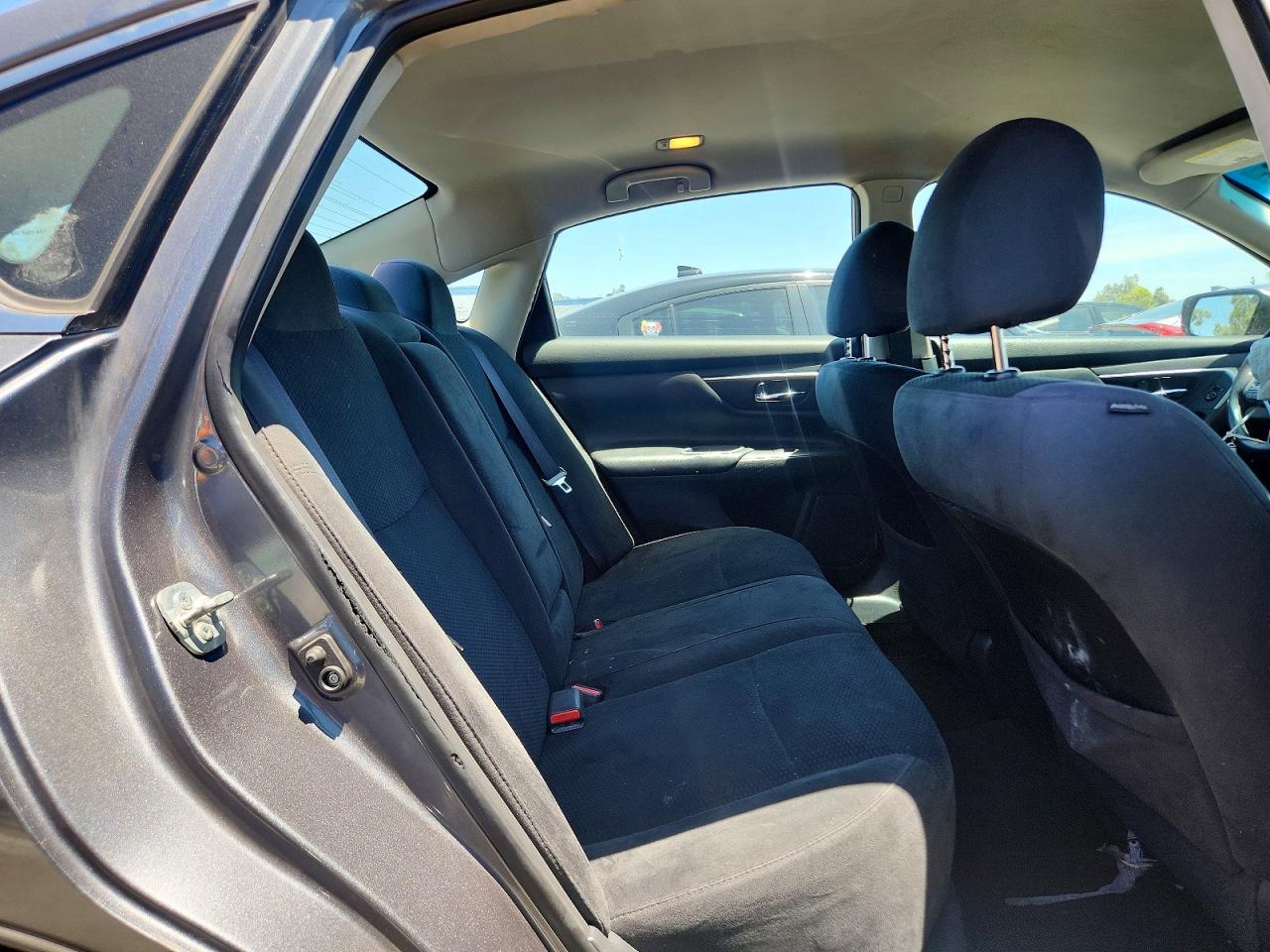 2015 Nissan Altima 2.5 S Gray vin: 1N4AL3AP6FN873424