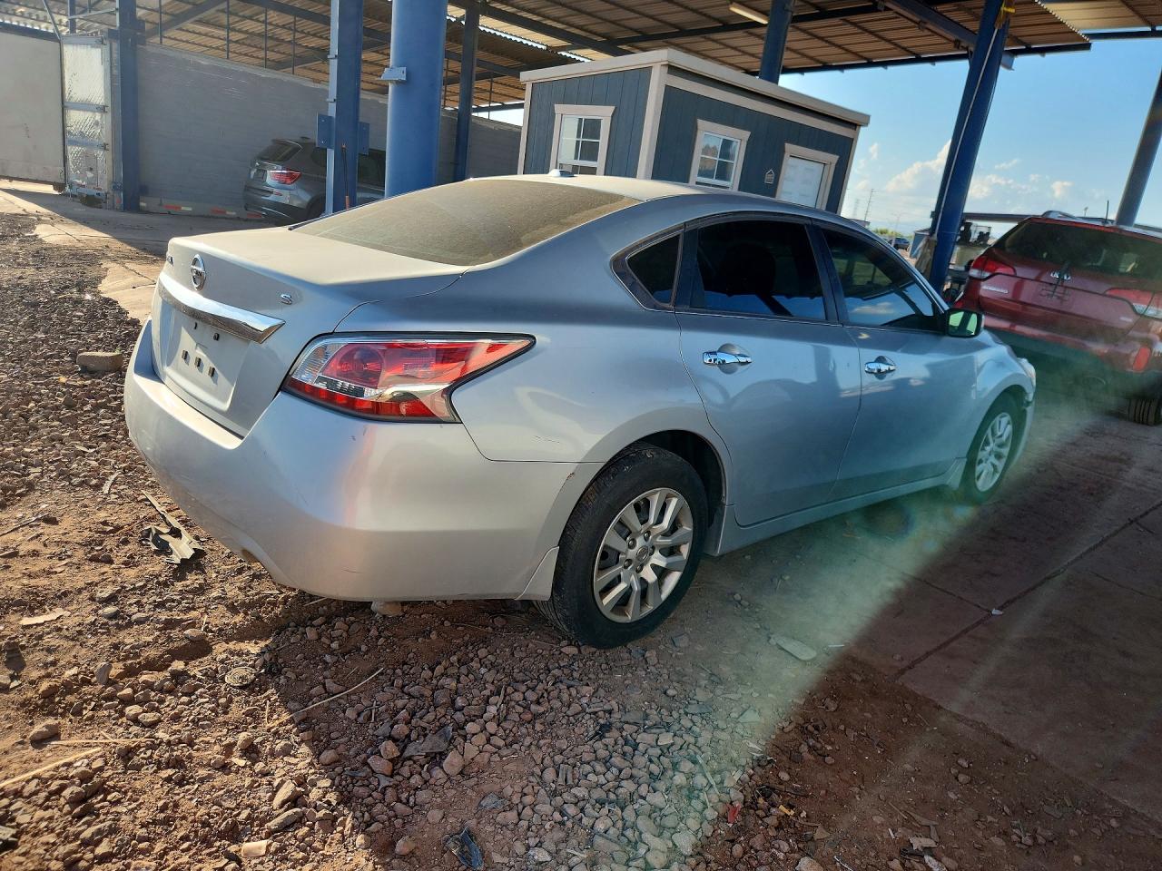 2015 Nissan Altima Silver vin: 1N4AL3AP6FN876579