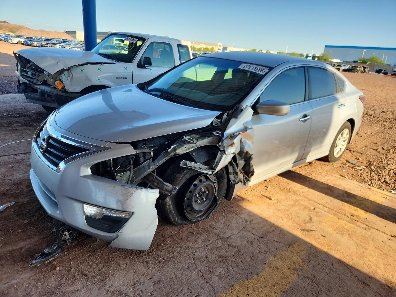 2015 Nissan Altima Silver vin: 1N4AL3AP6FN876579
