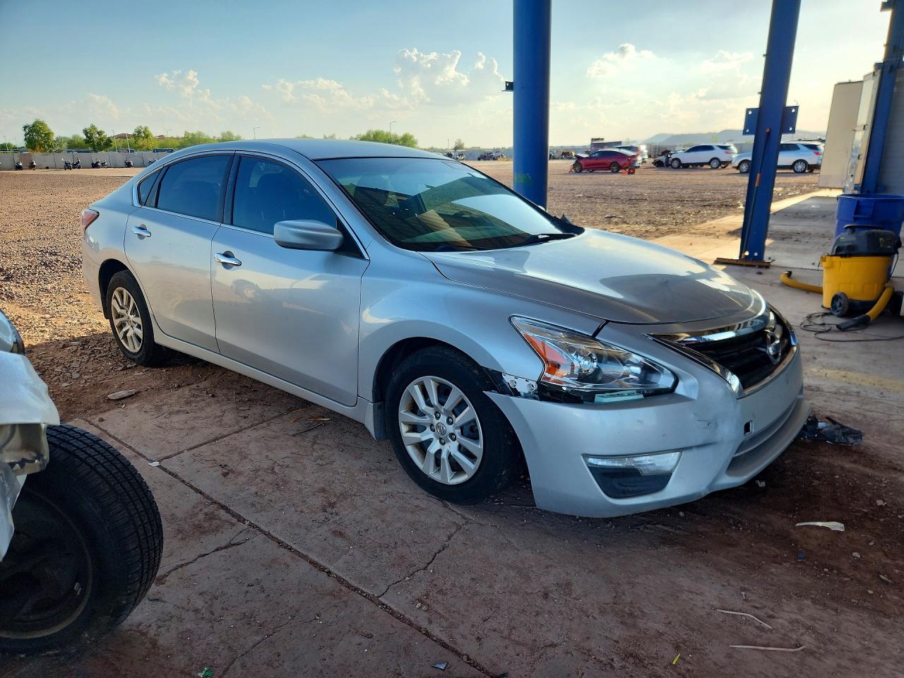 2015 Nissan Altima Silver vin: 1N4AL3AP6FN876579