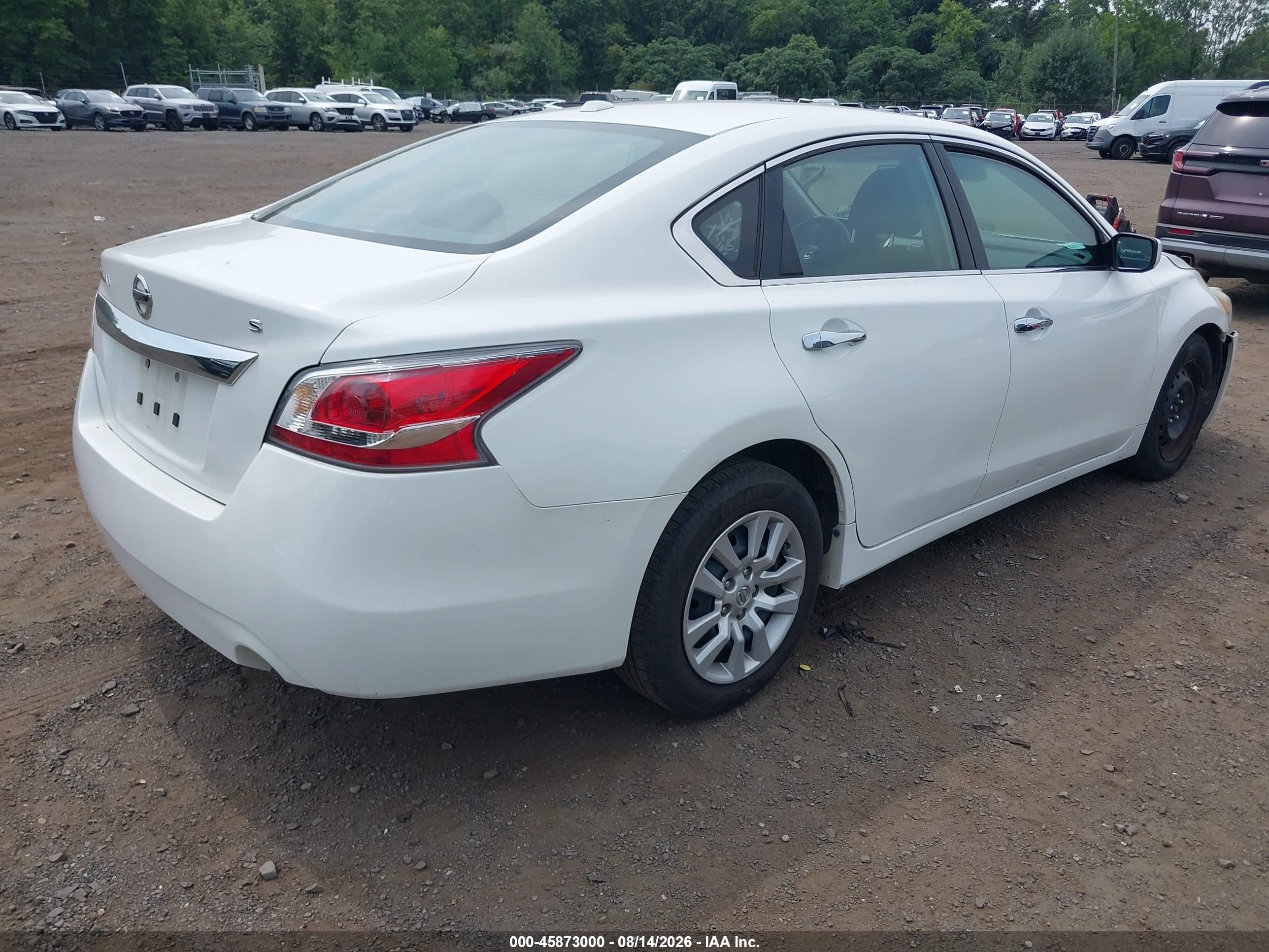 2015 Nissan Altima 2.5/2.5 S/2.5 Sl/2.5 Sv White vin: 1N4AL3AP6FN879370