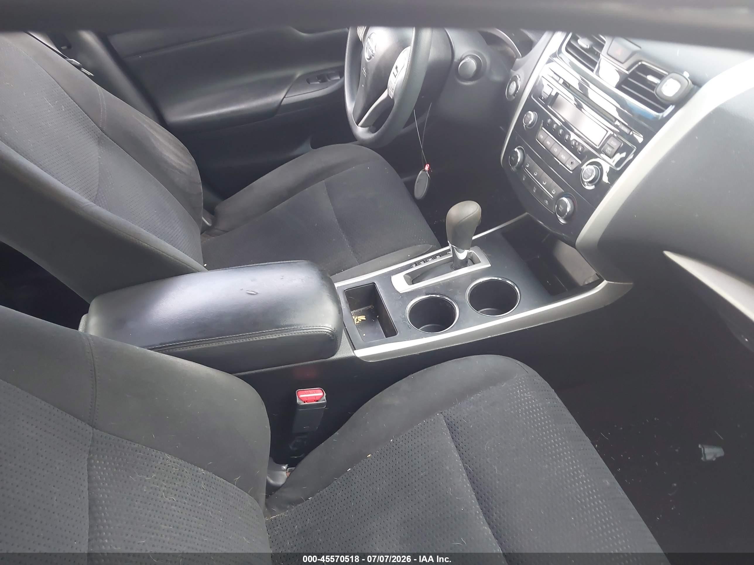 2015 Nissan Altima 2.5 S Красный vin: 1N4AL3AP6FN879742