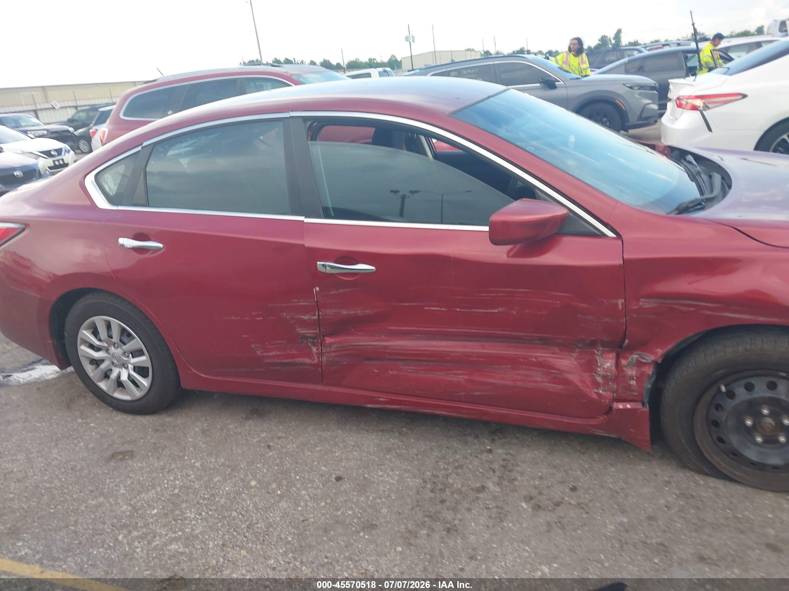 2015 Nissan Altima 2.5 S Красный vin: 1N4AL3AP6FN879742