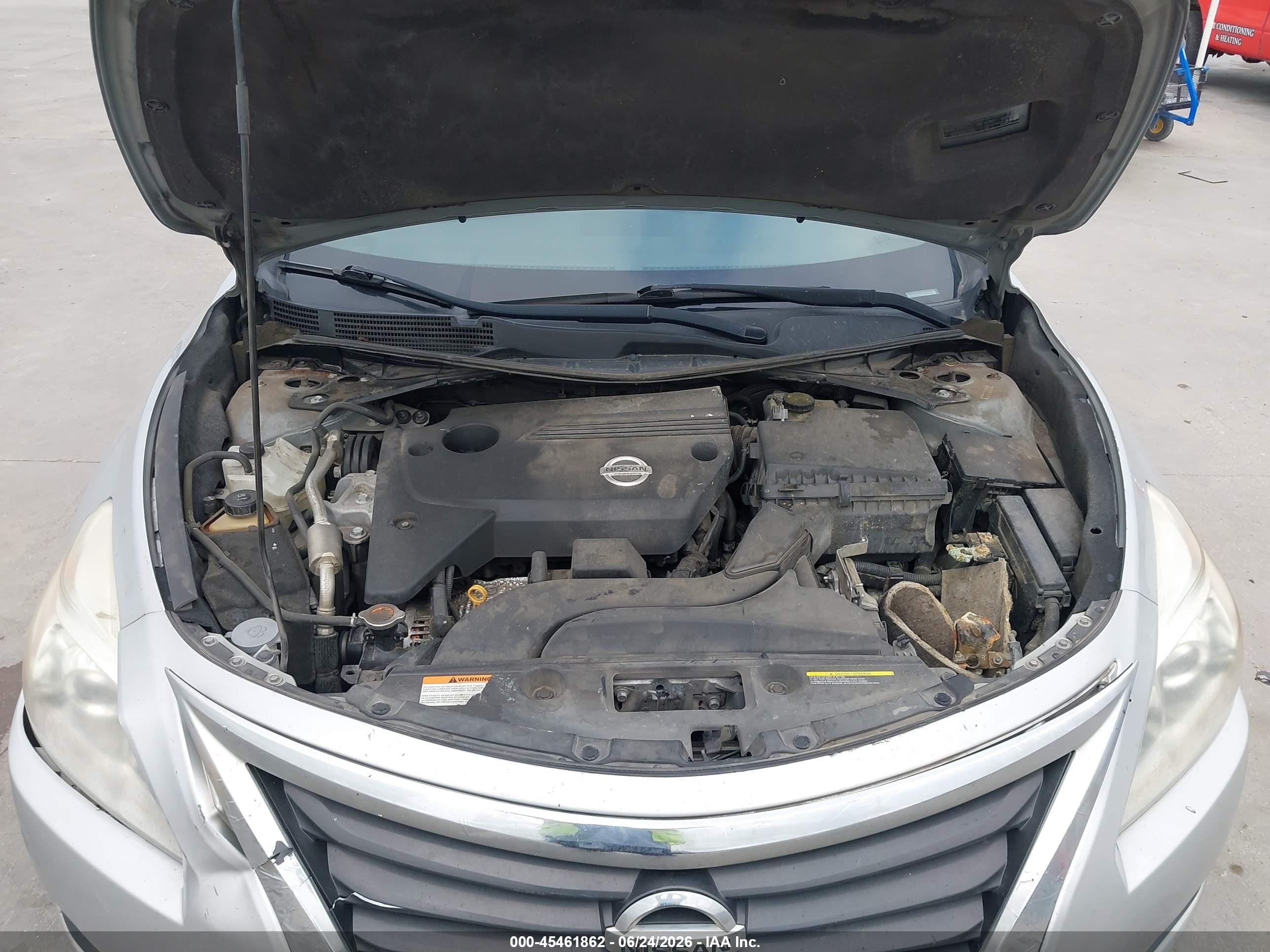 2015 Nissan Altima 2.5 S Серебряный vin: 1N4AL3AP6FN880261