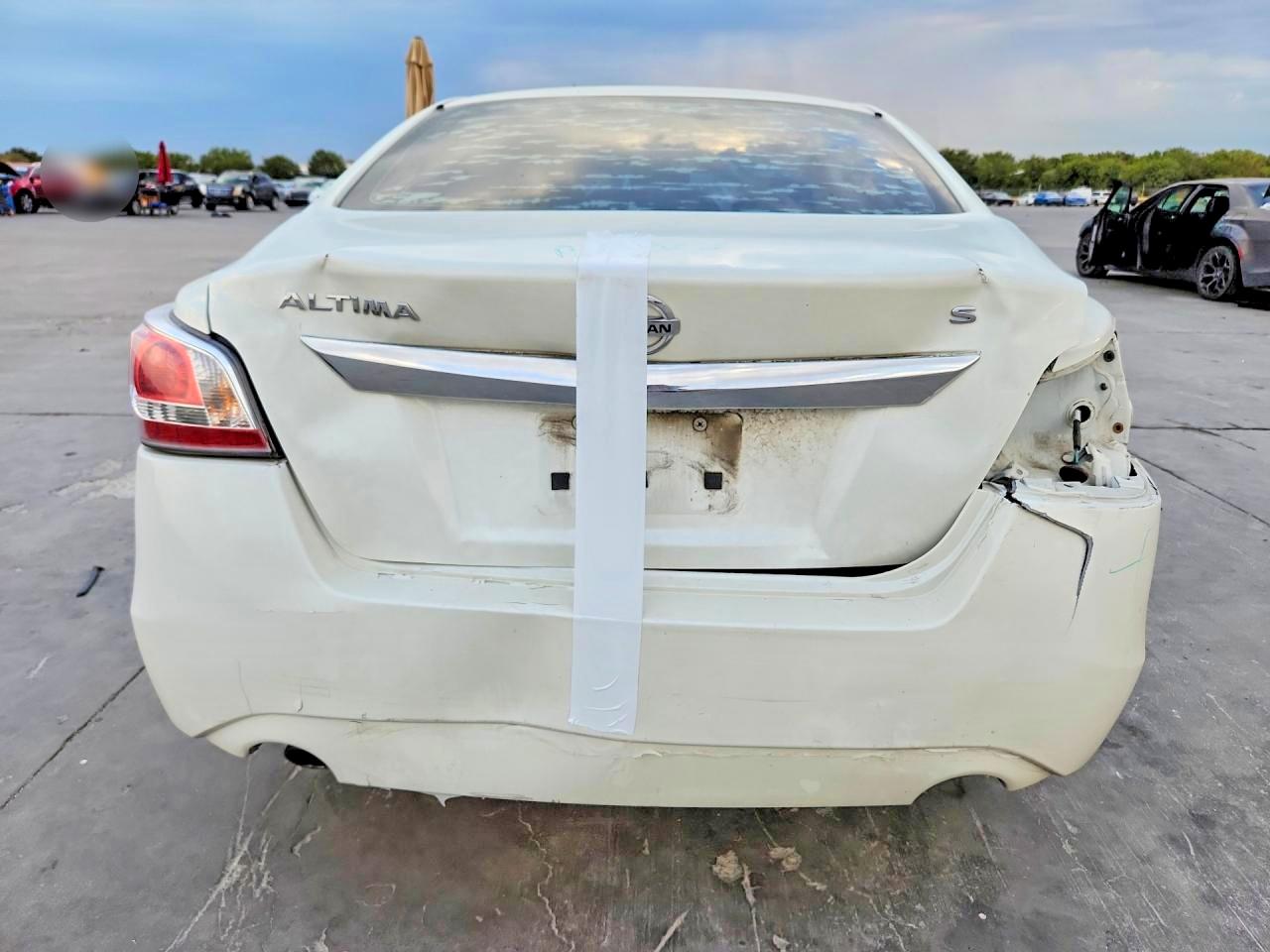 2015 Nissan Altima 2.5 S White vin: 1N4AL3AP6FN890224