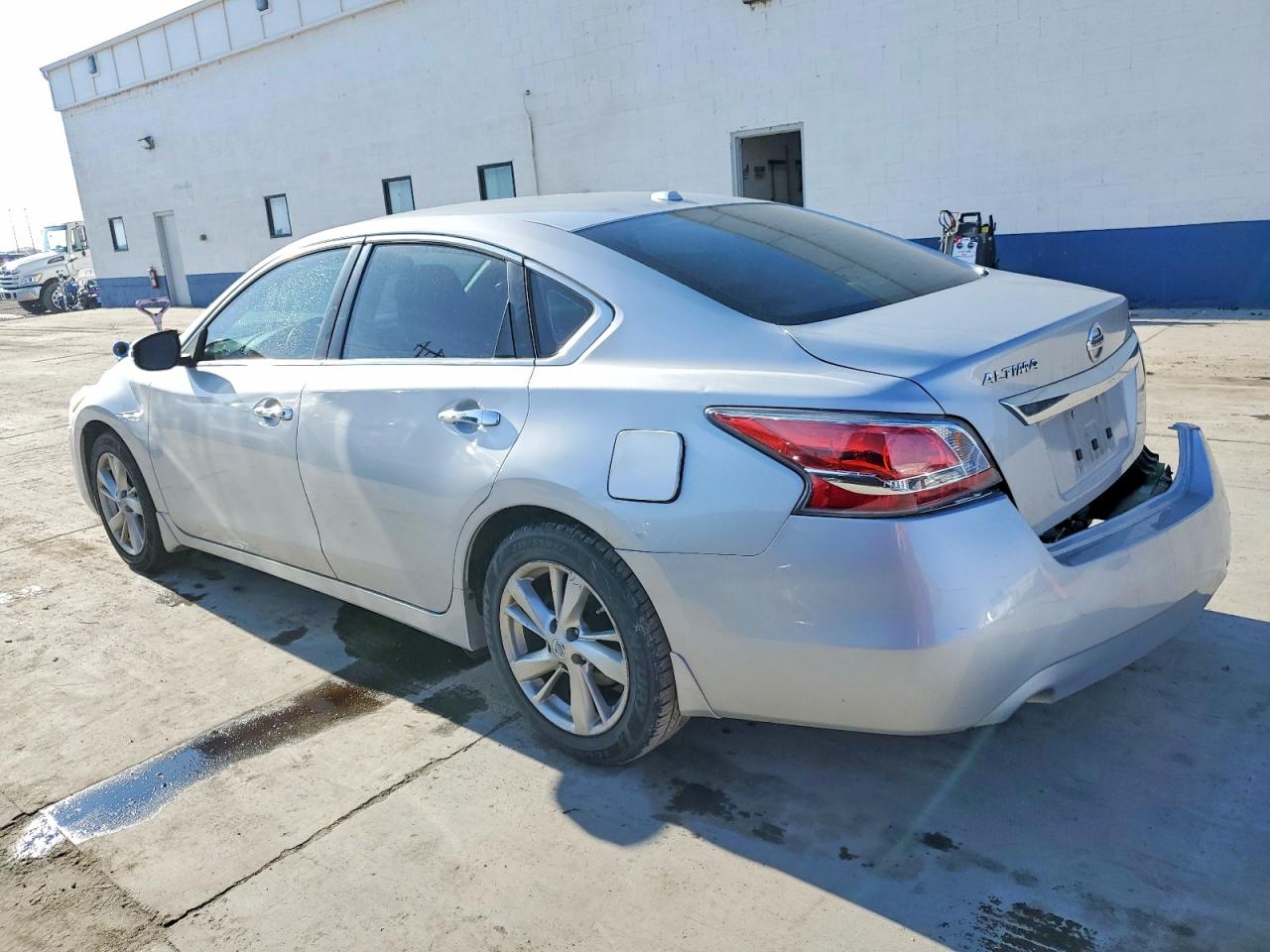 2015 Nissan Altima 2.5 Silver vin: 1N4AL3AP6FN914425