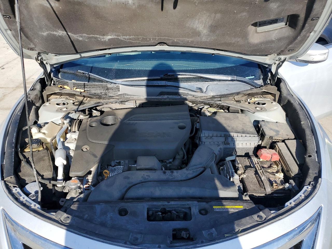 2015 Nissan Altima 2.5 Silver vin: 1N4AL3AP6FN914425