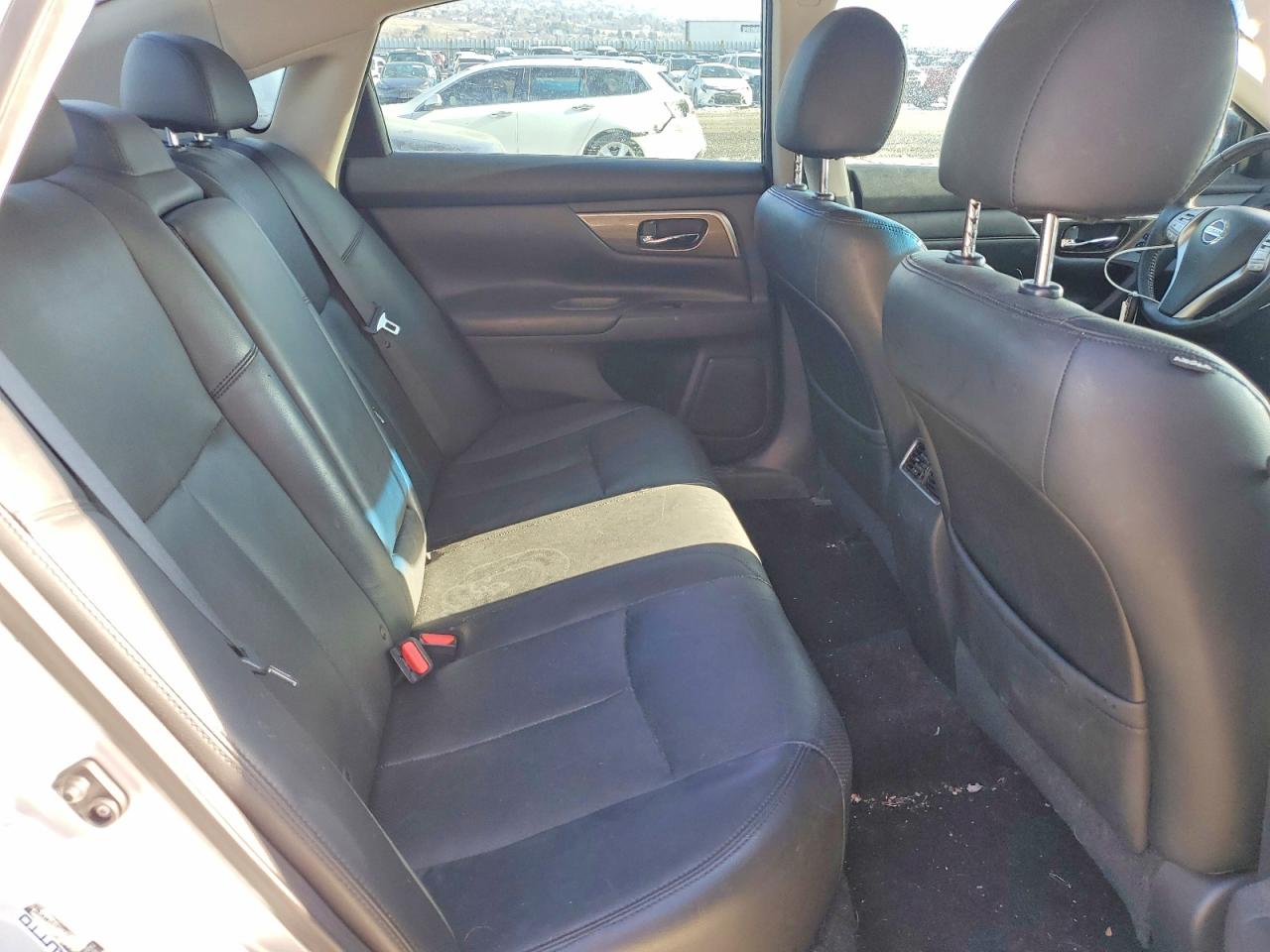 2015 Nissan Altima 2.5 Silver vin: 1N4AL3AP6FN914425
