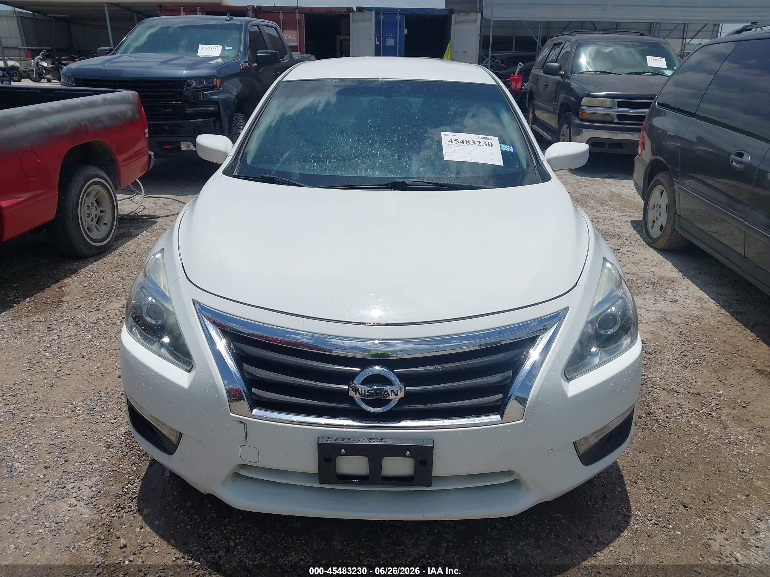 2015 Nissan Altima 2.5 S White vin: 1N4AL3AP6FN915493