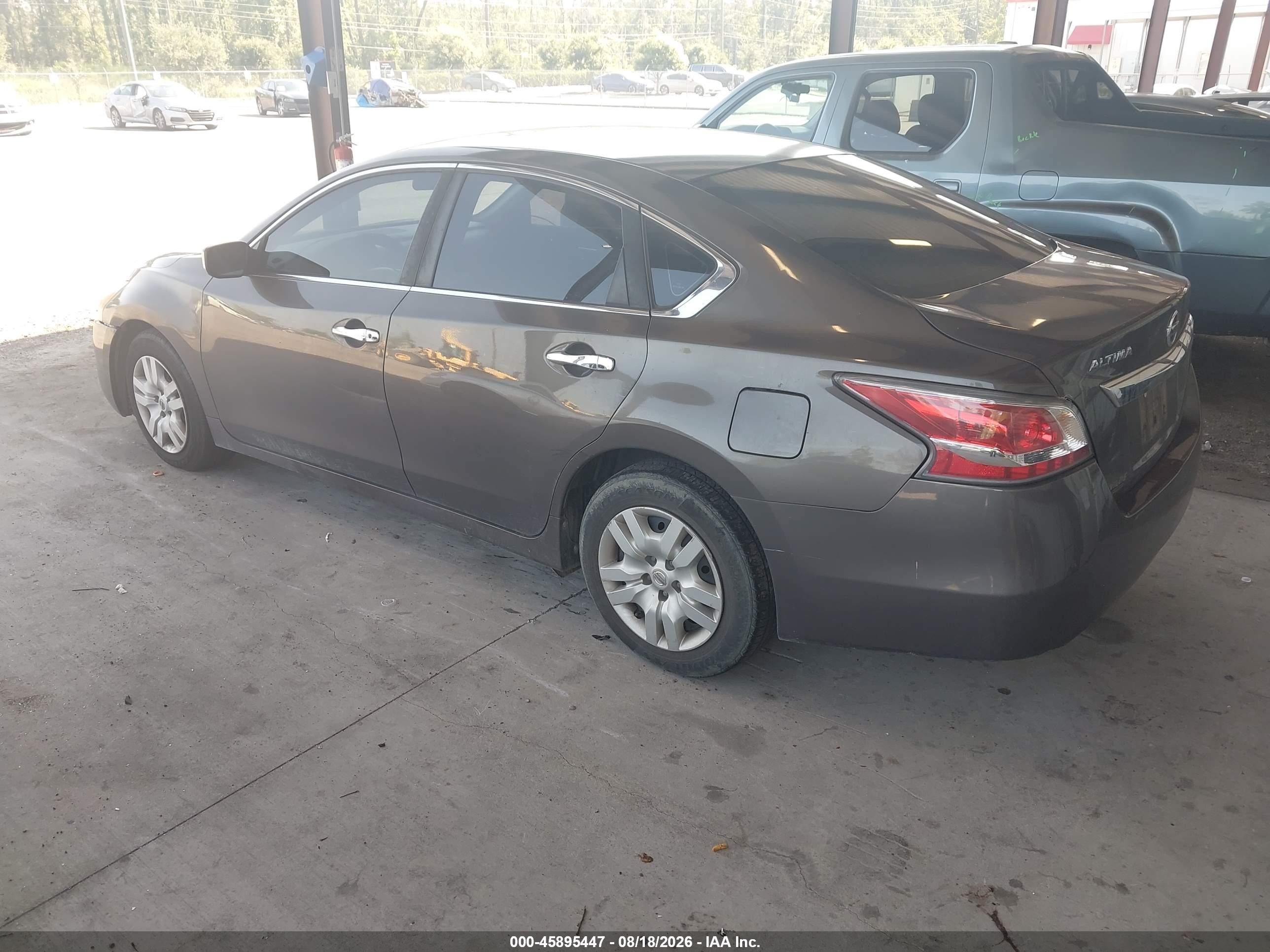 2015 Nissan Altima 2.5/2.5 S/2.5 Sl/2.5 Sv Gold vin: 1N4AL3AP6FN923481