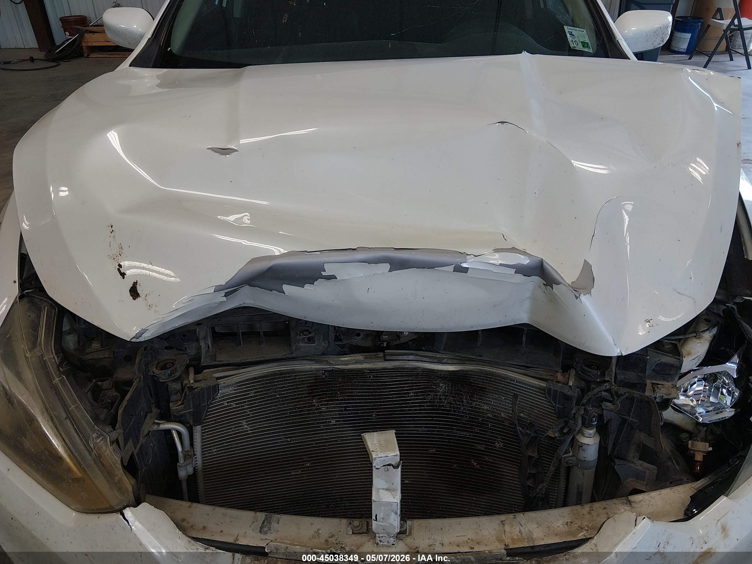 2016 Nissan Altima 2.5 Sv White vin: 1N4AL3AP6GC241696